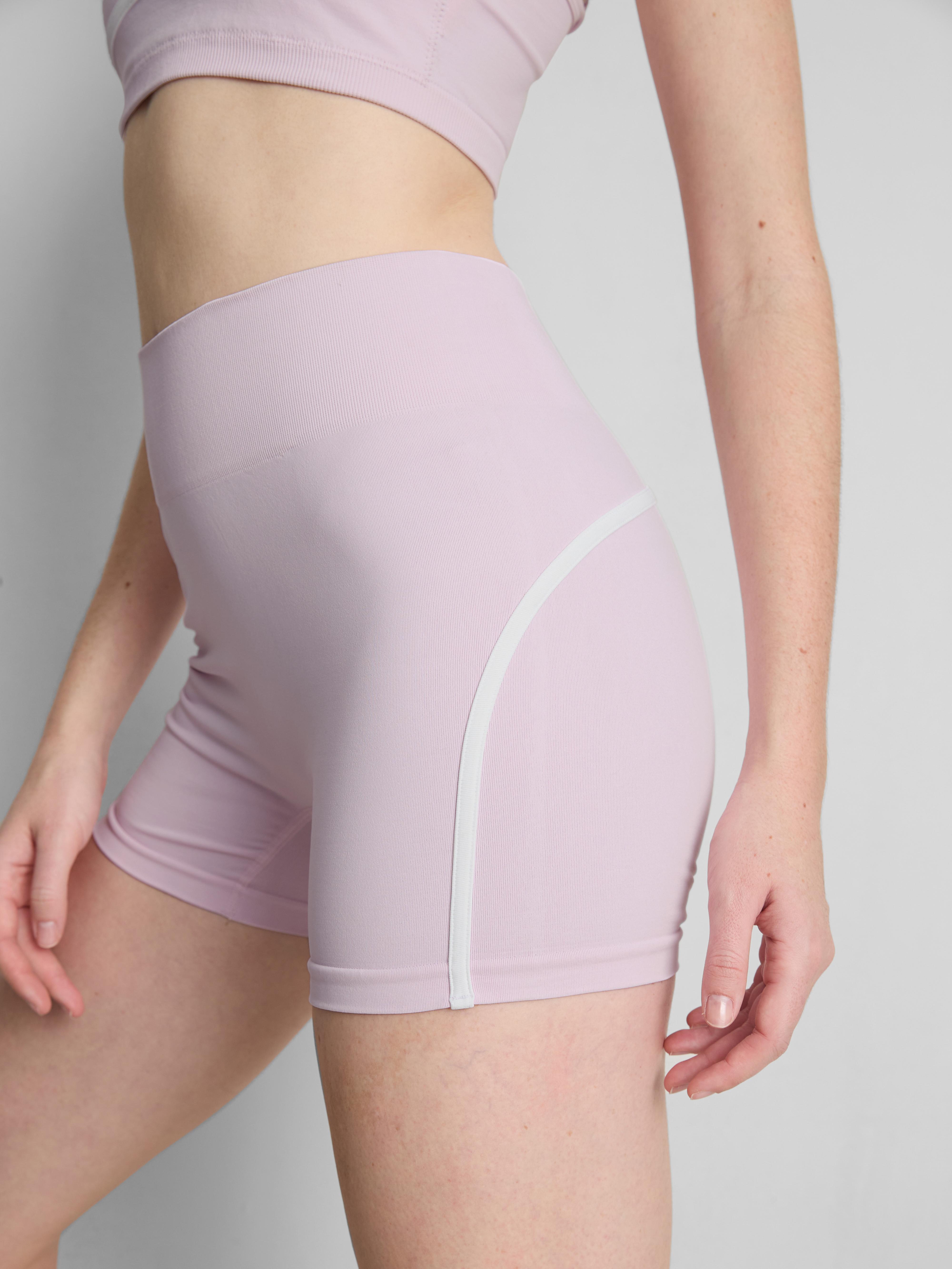 Short de sport sculptant sans coutures
