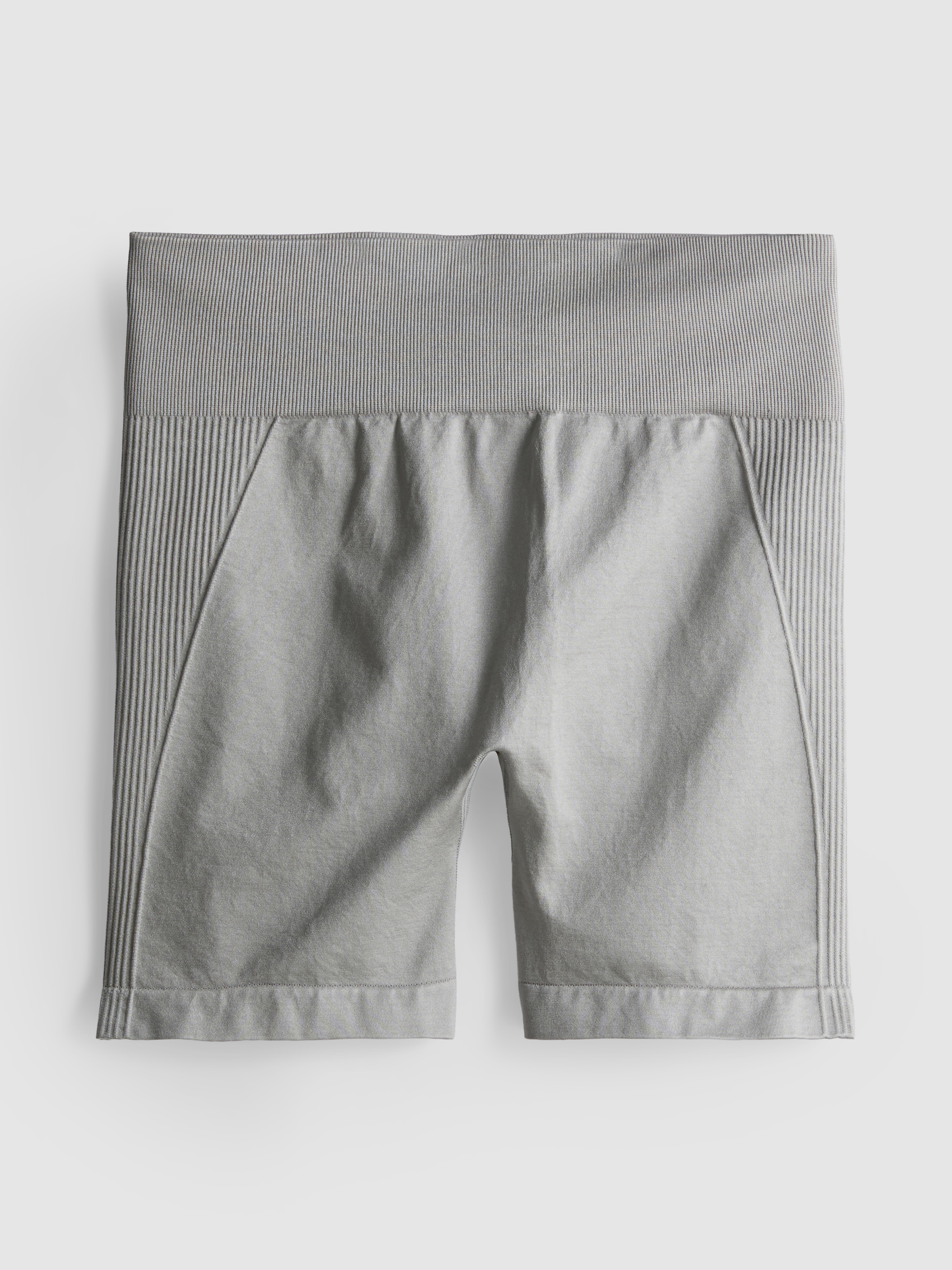Seamless High-Shine Active Shorts