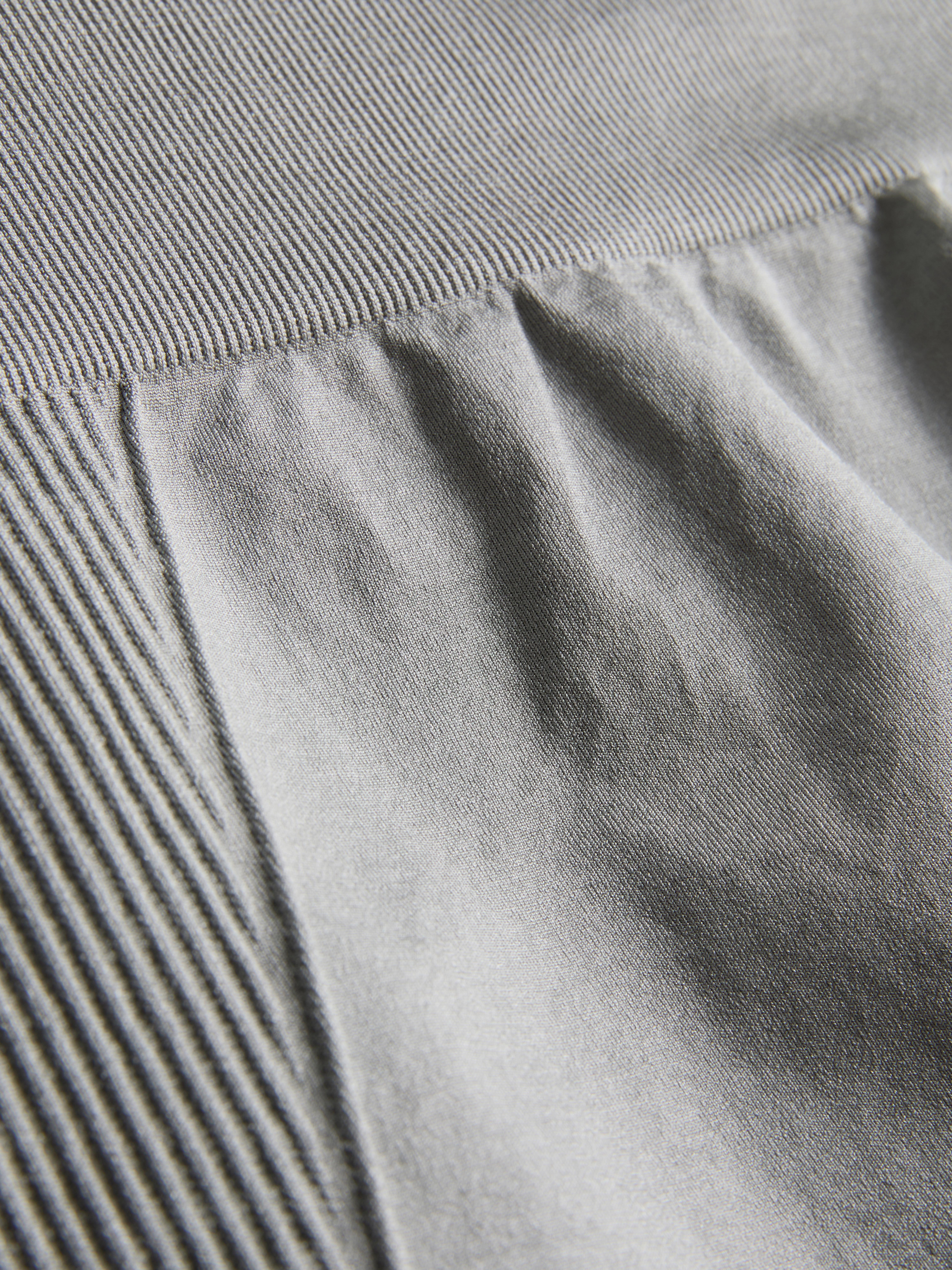 Seamless High-Shine Active Shorts