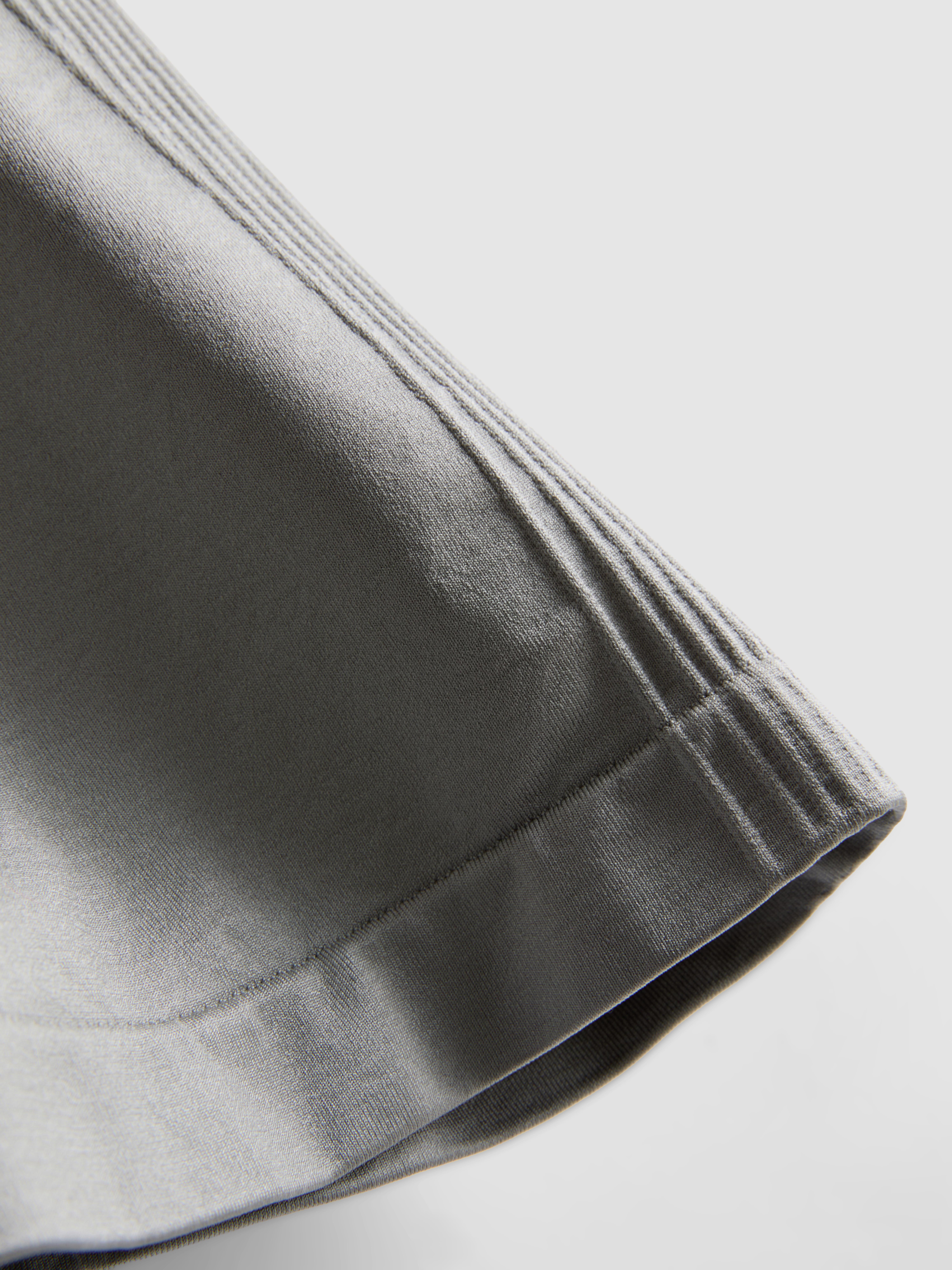 Seamless High-Shine Active Shorts