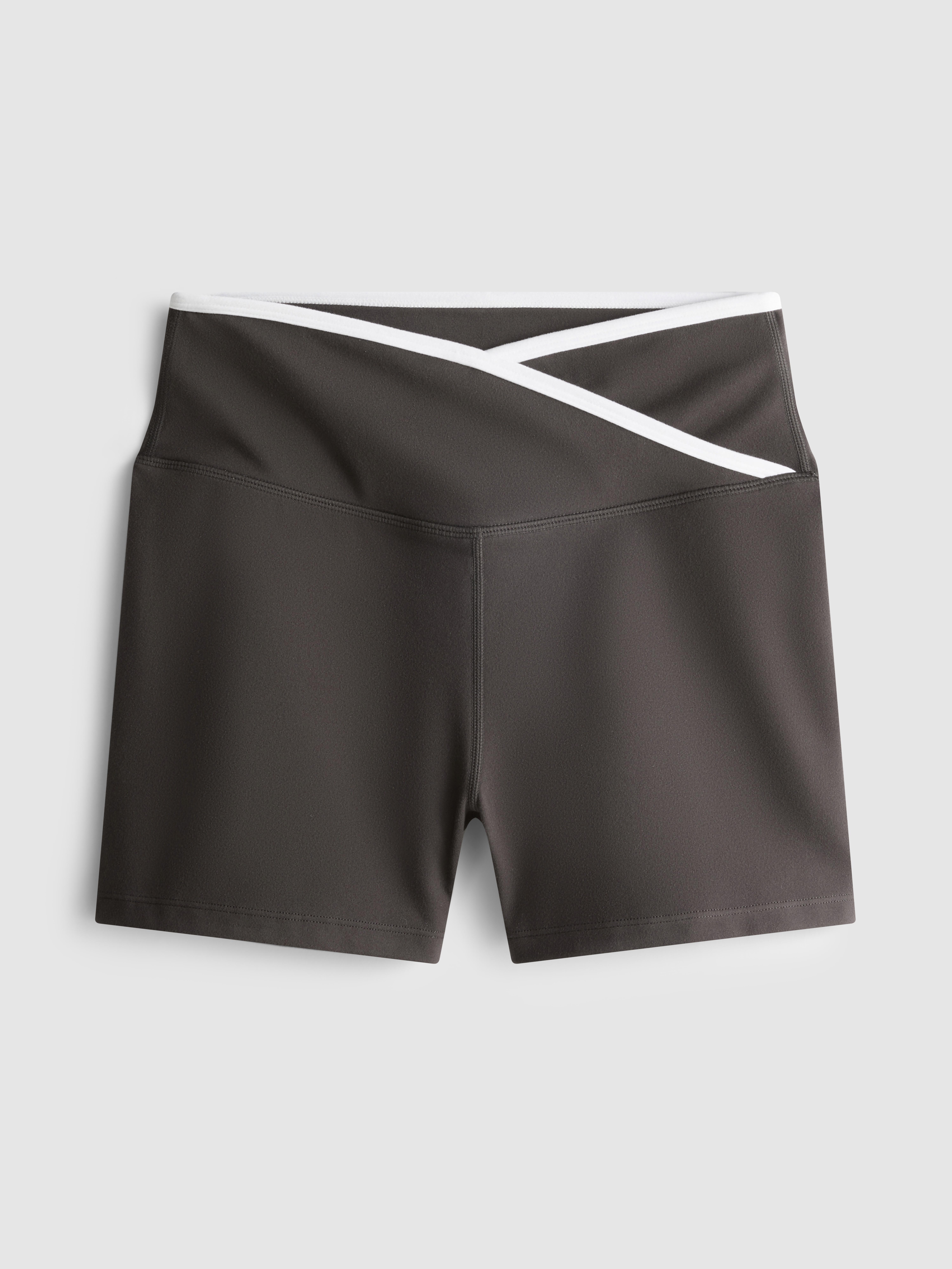 Contrast Crossover Active Shorts