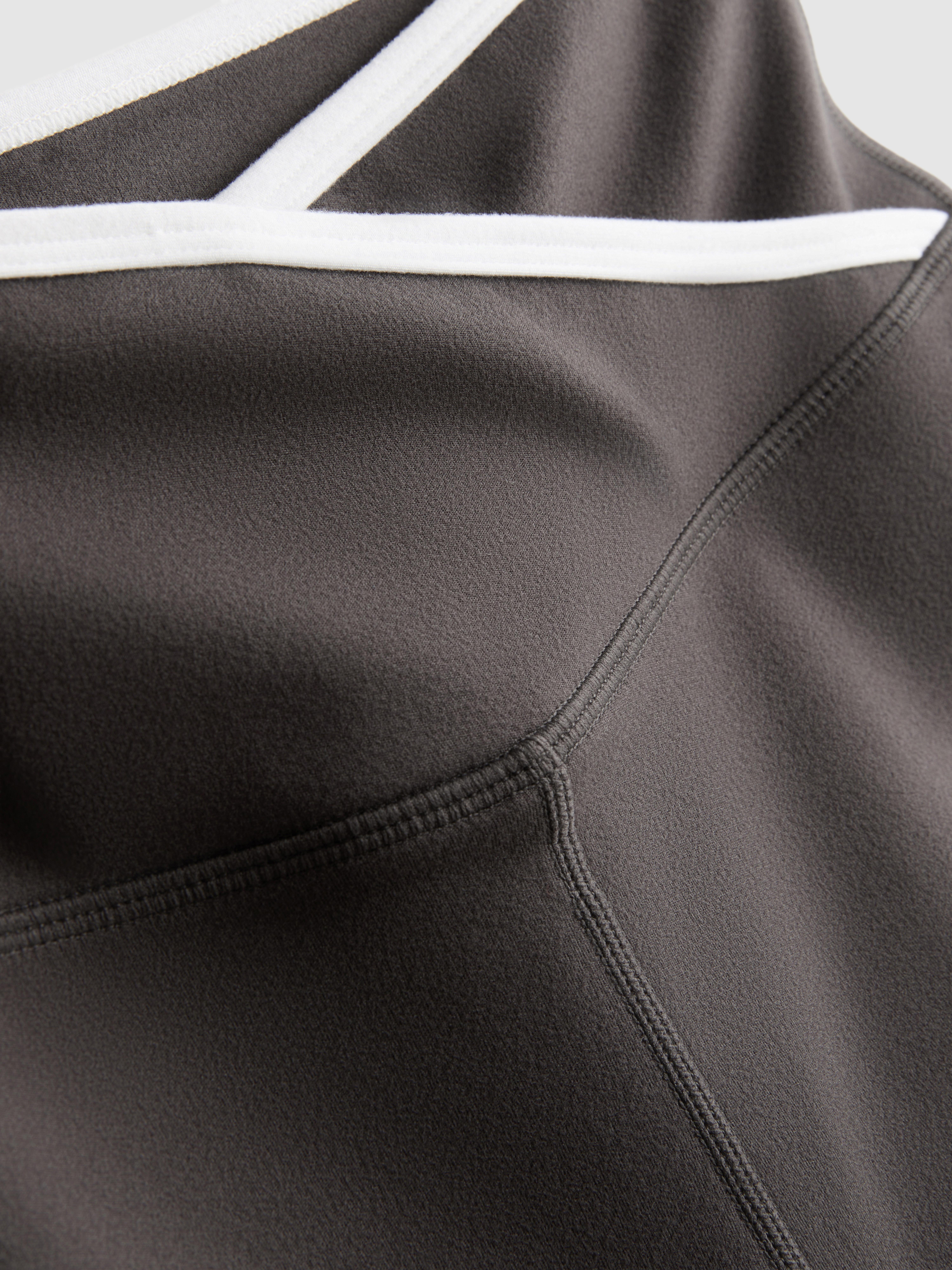 Contrast Crossover Active Shorts