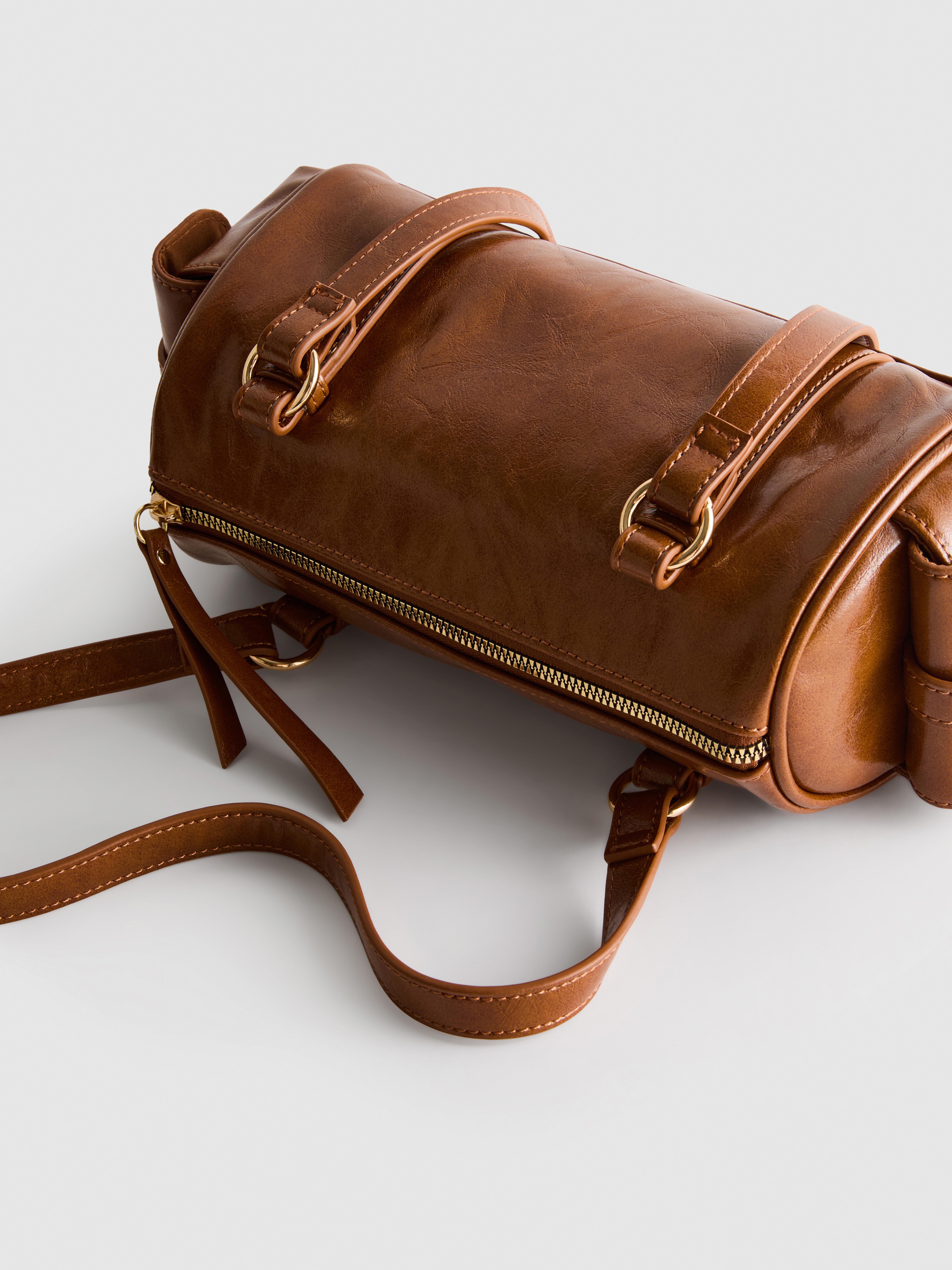 Bolsa bowling imitação pele desgastada