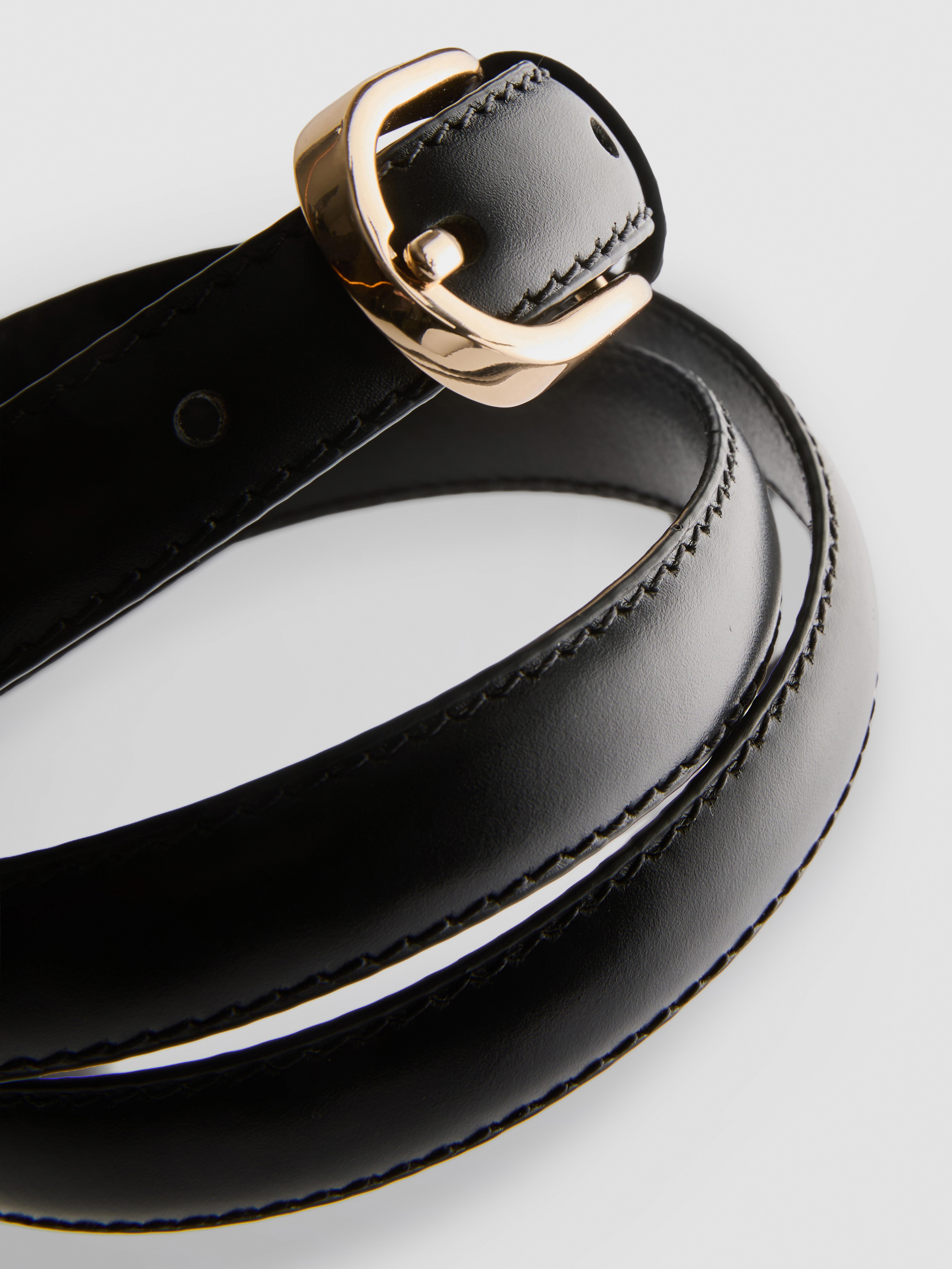 The Edit Leather Skinny Belt