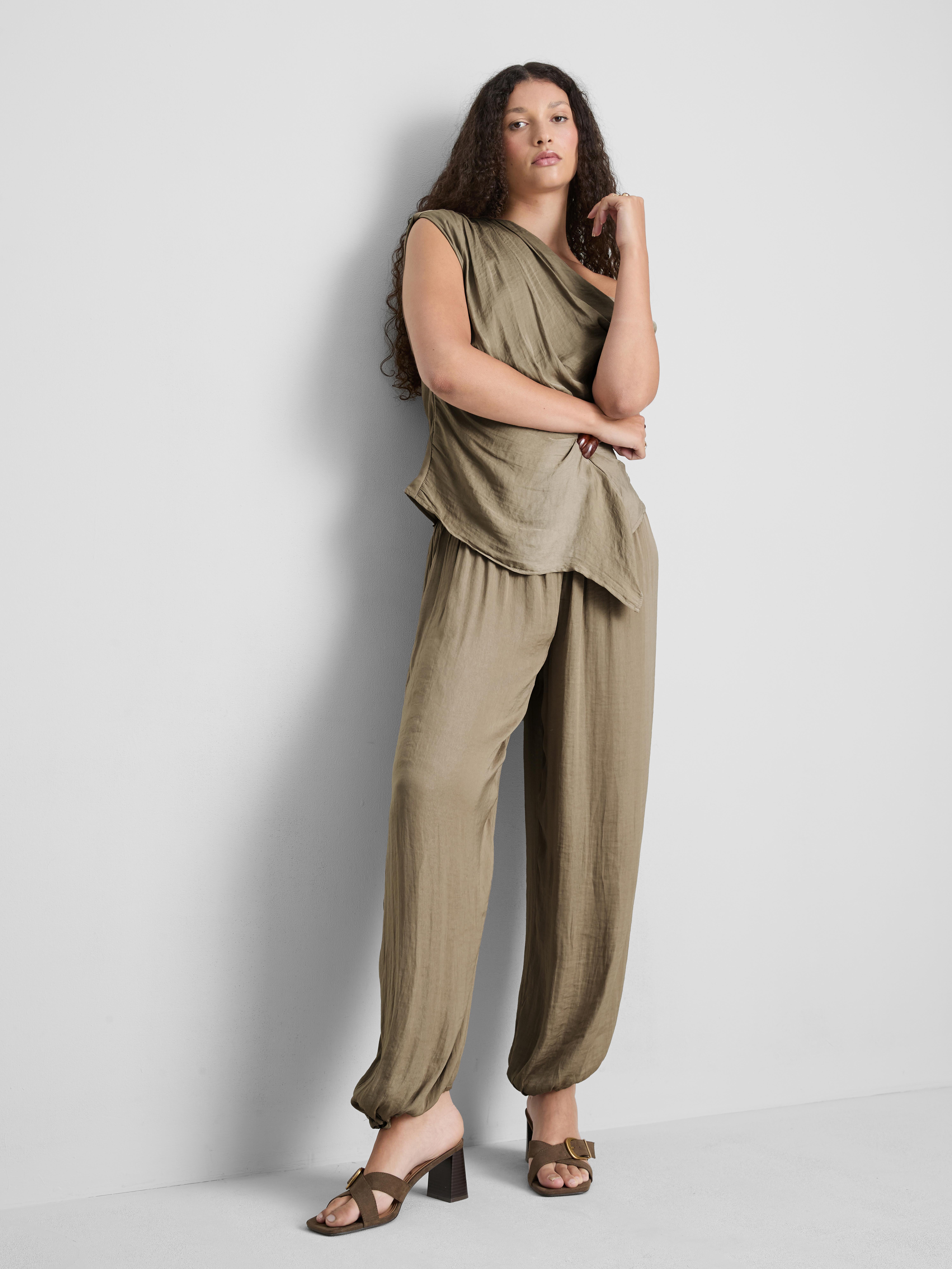 The Edit Cuffed Satin Pants