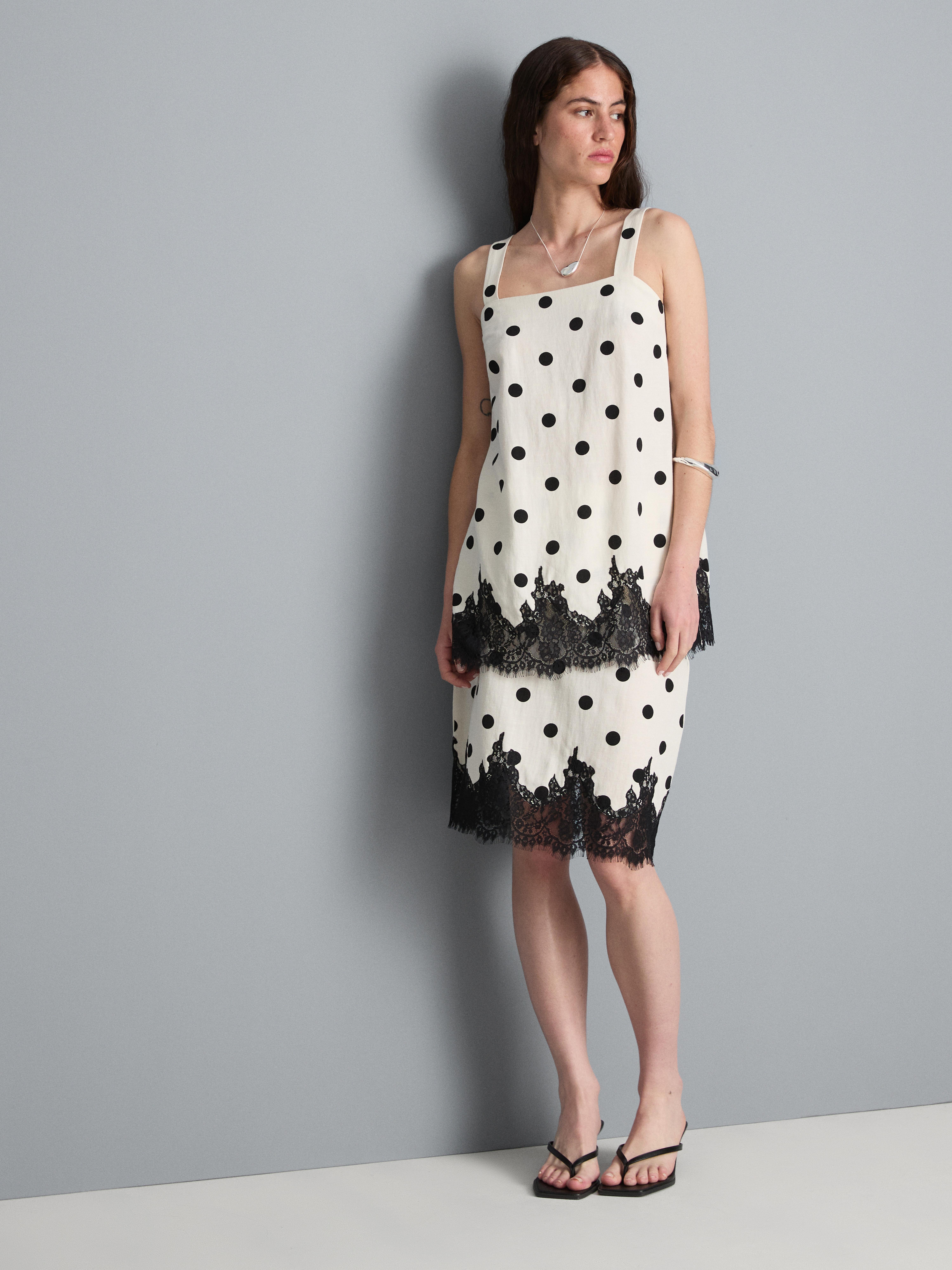 Cotton Blend Longline Lace Tank Top