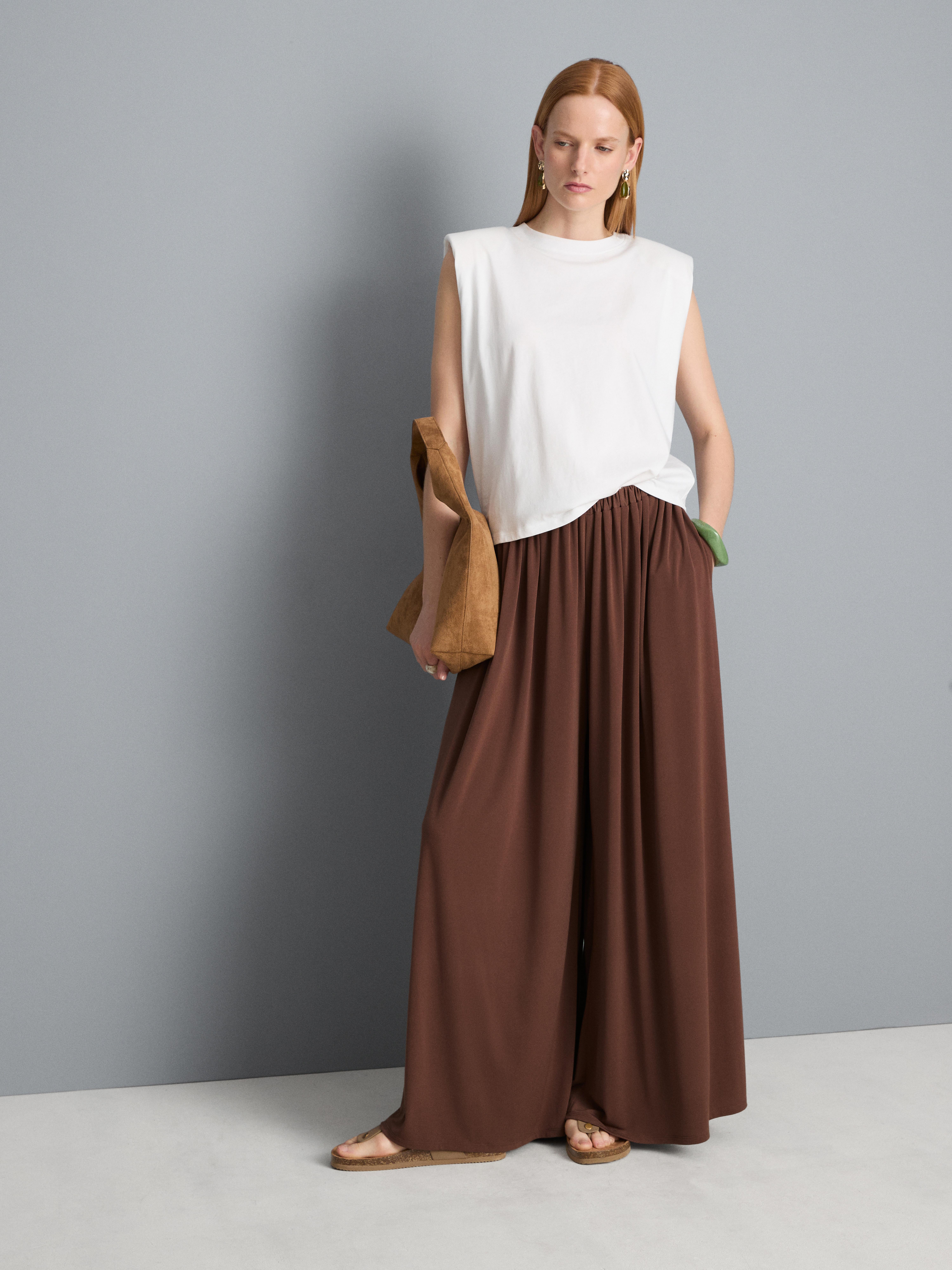 Pantaloni larghi drappeggiati