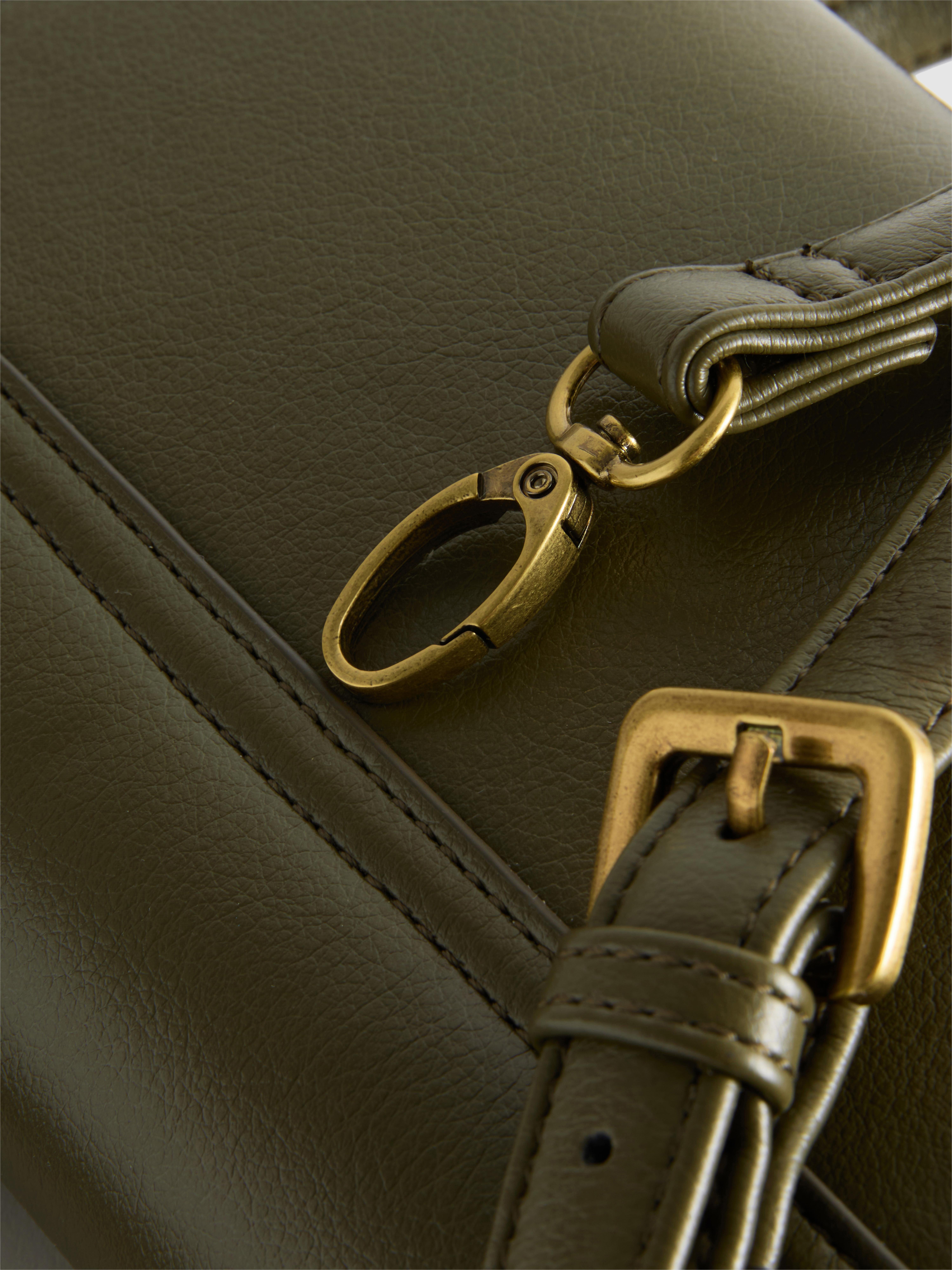 Borsa a tracolla con patta