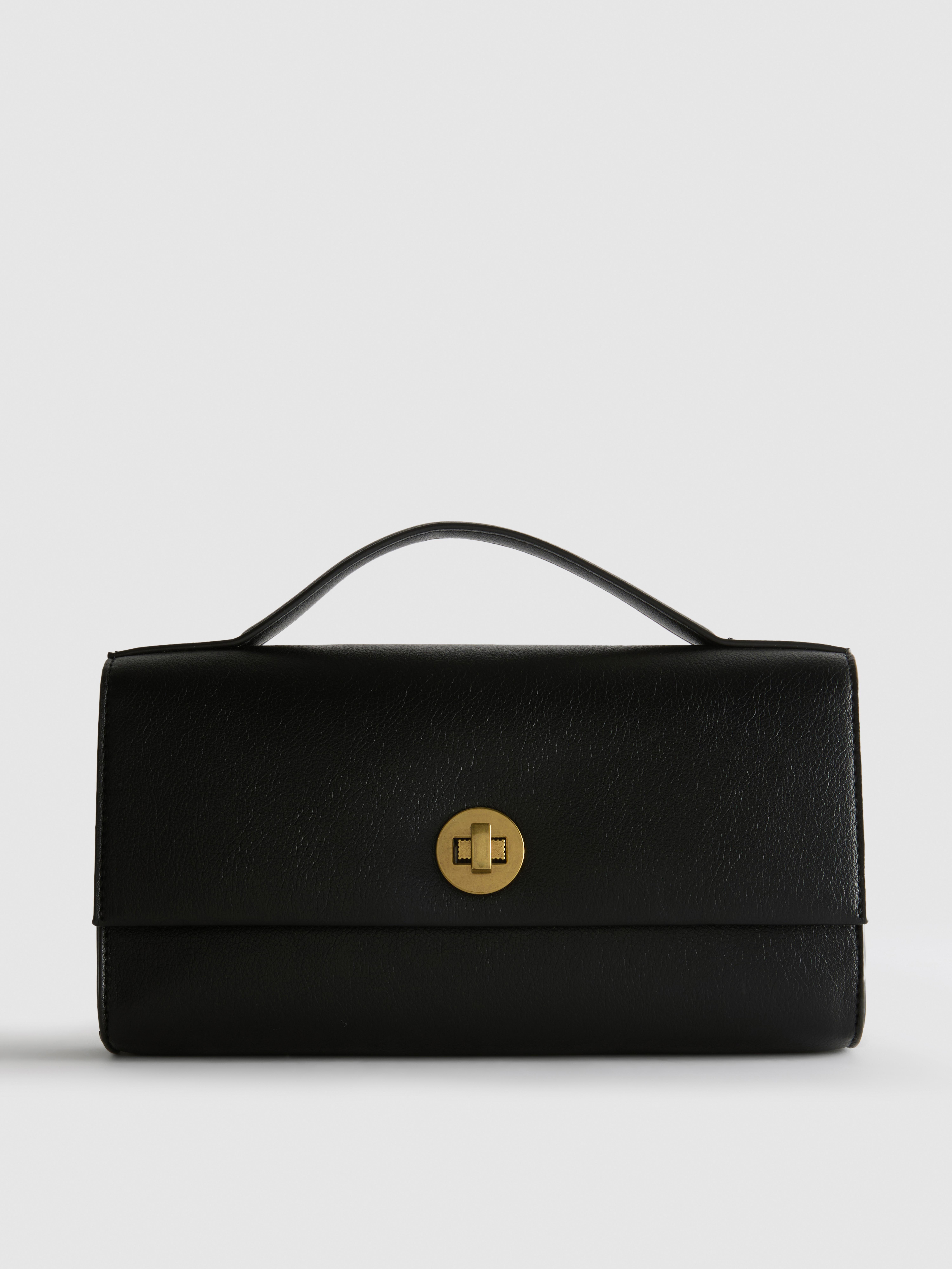 Bolso bandolera con solapa