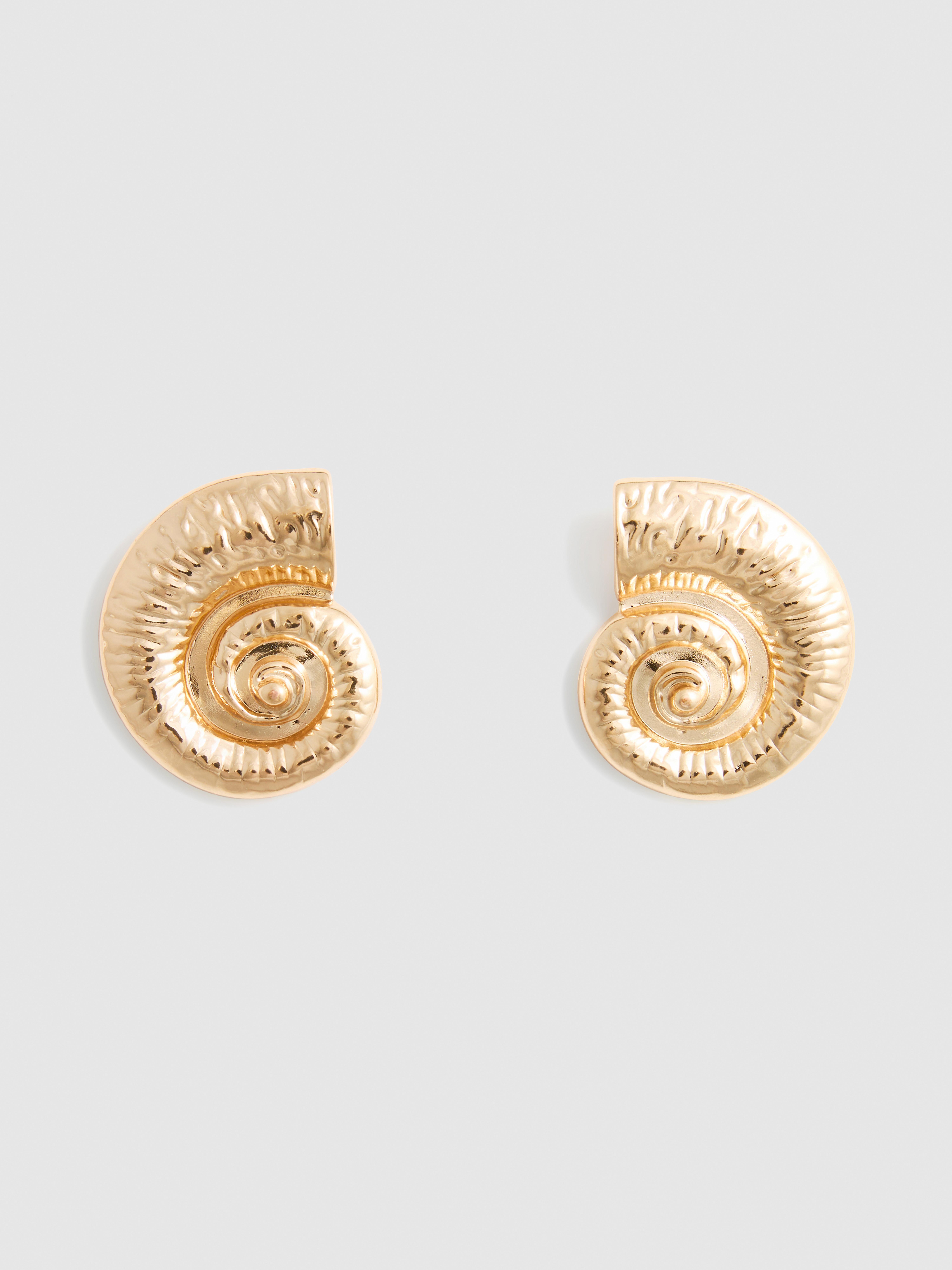 Schelpvormige oorknopjes