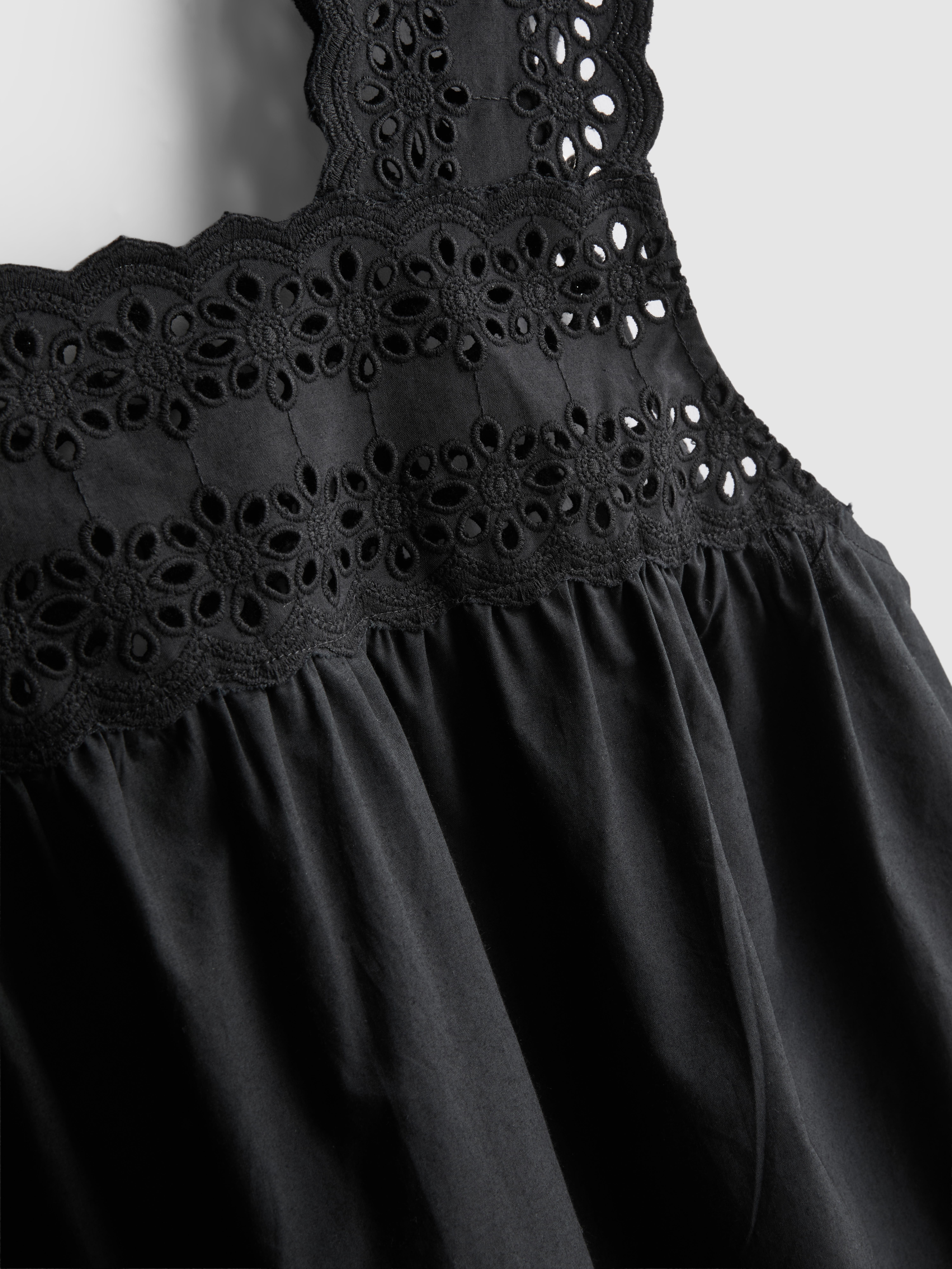 Broderie Insert Tank Top