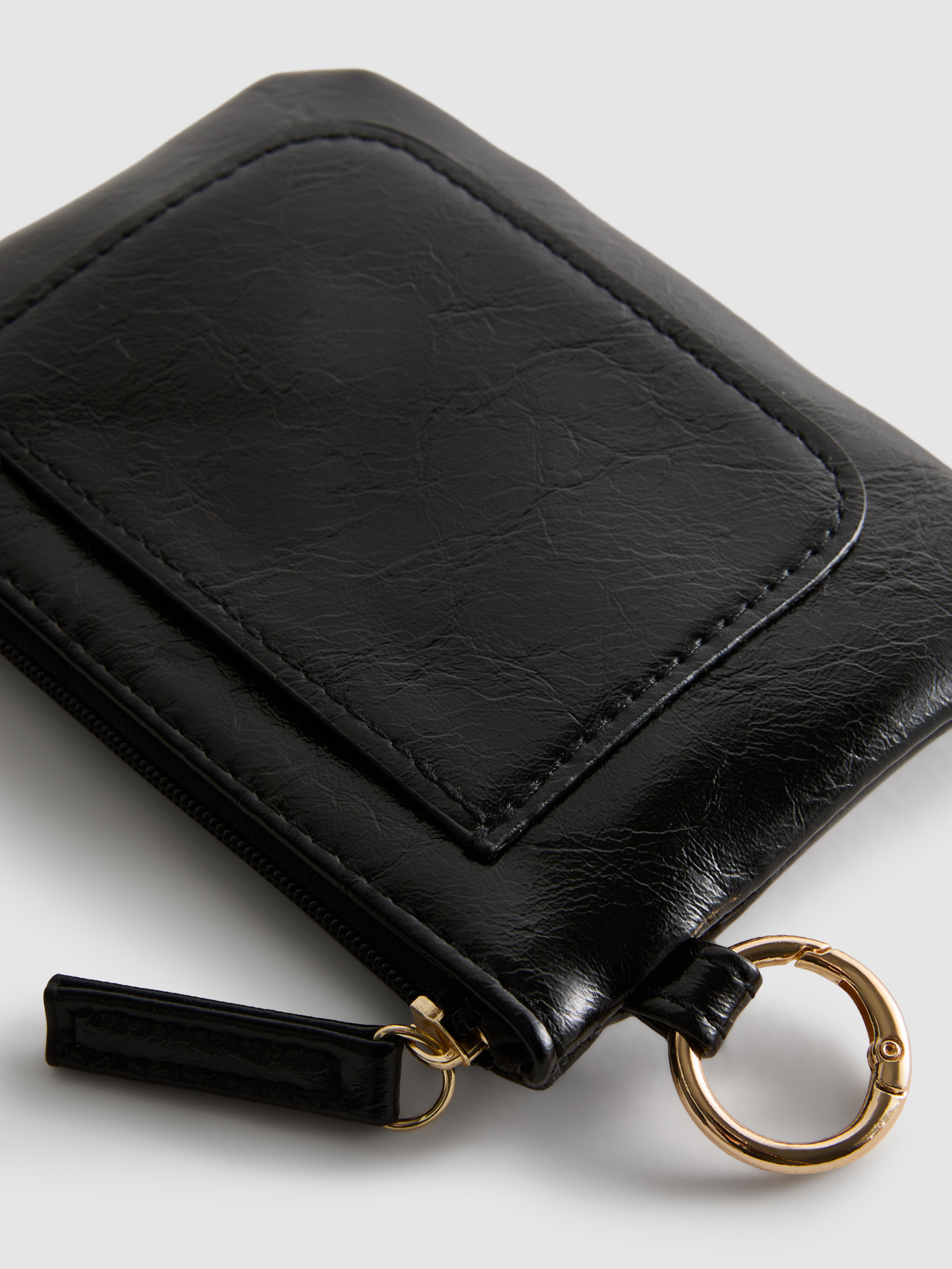 Cartera con tarjetero y cremallera