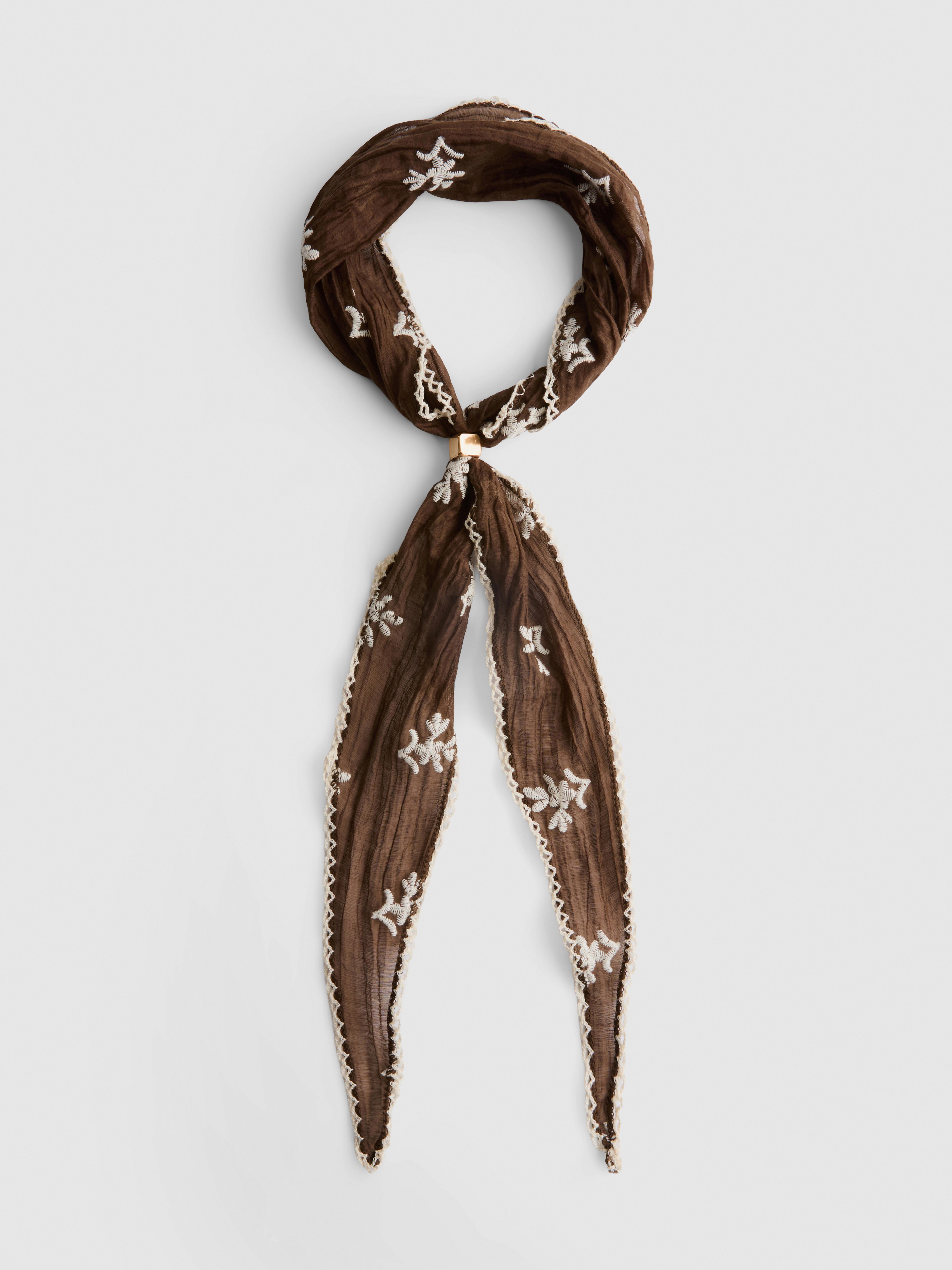 Paula Echevarría Embroidered Scarf