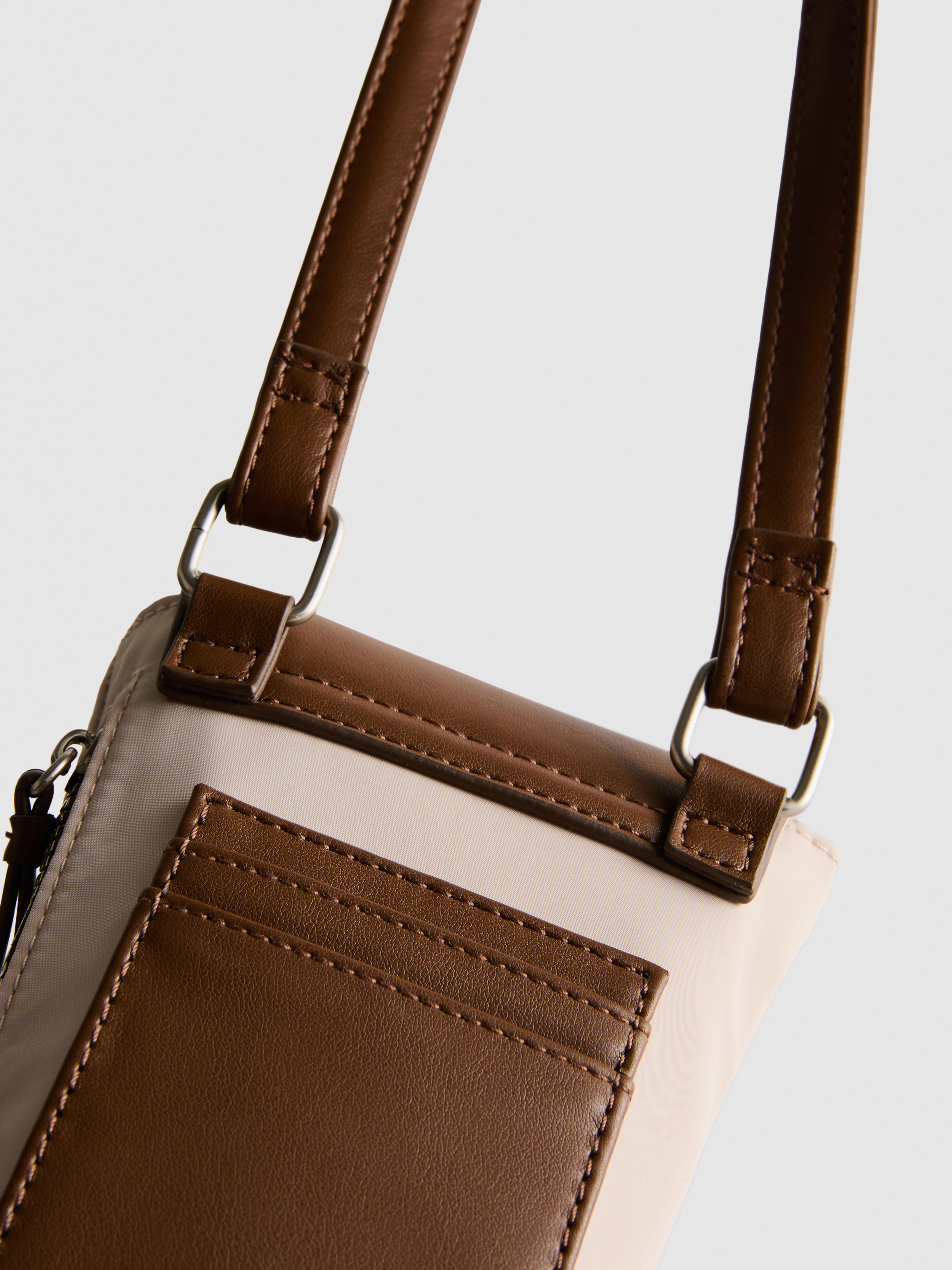 Handytasche aus Kunstleder