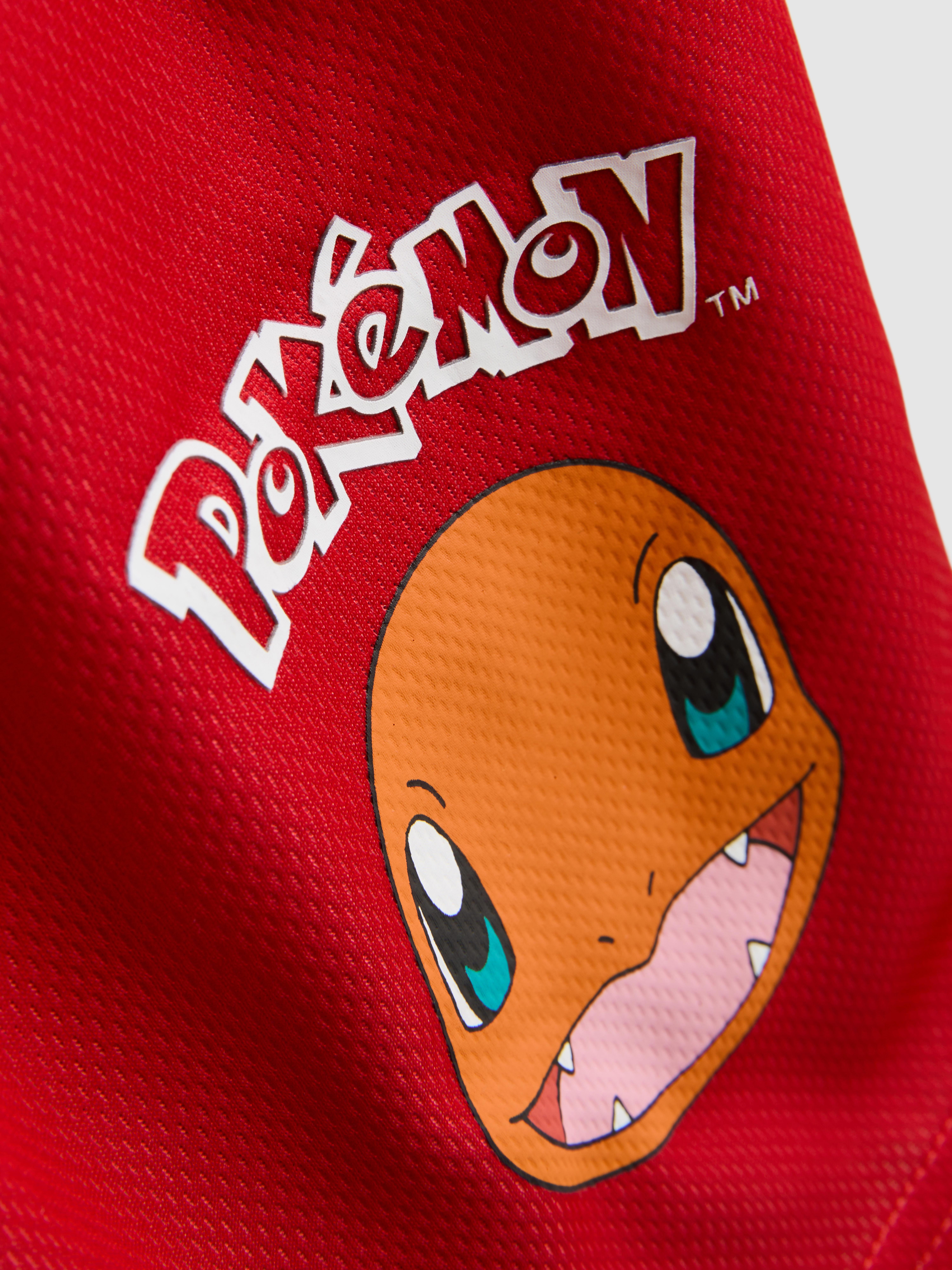 3-9 anos | Conjunto desportivo Pokémon Charmander