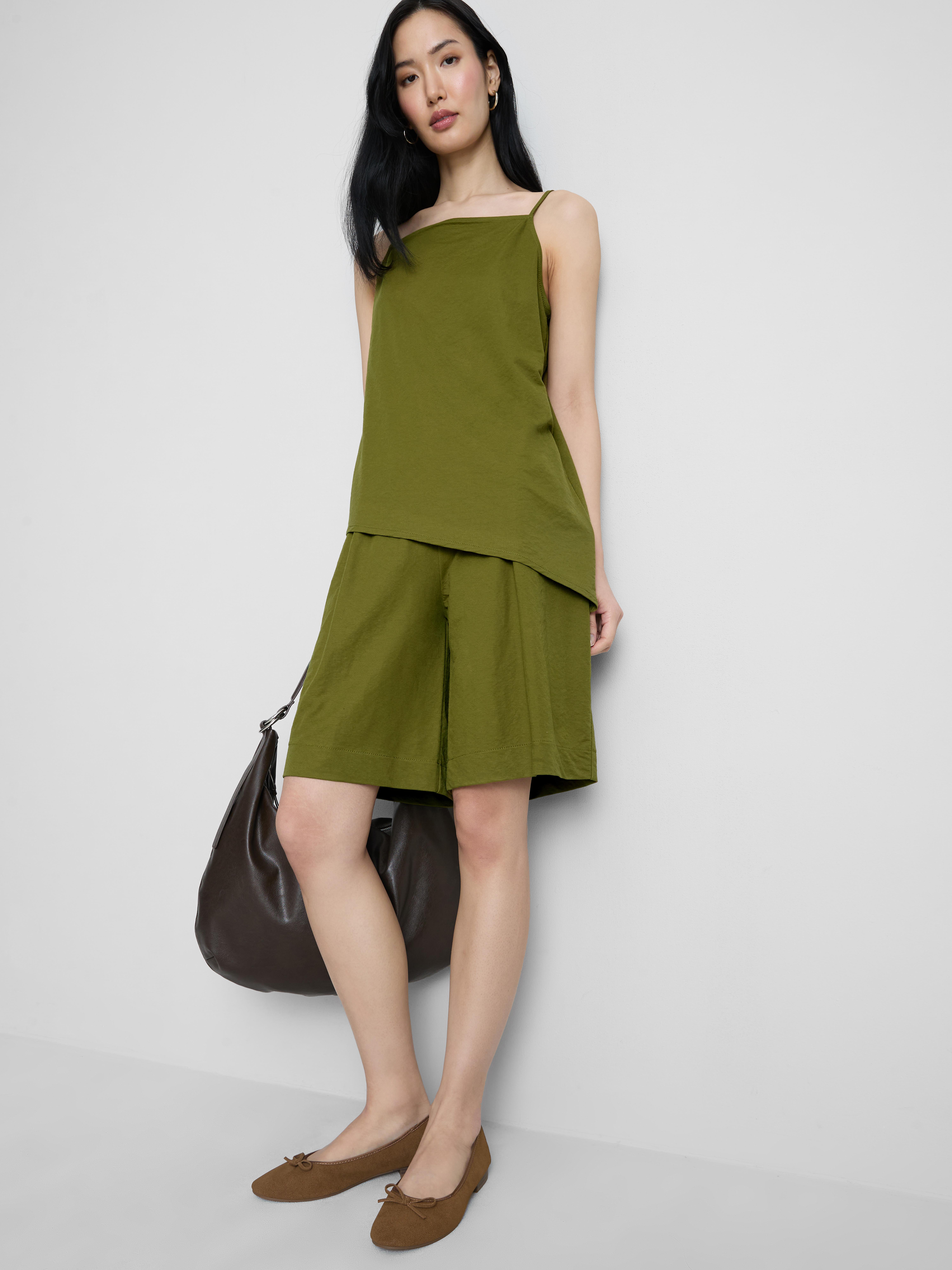 Women's Green Relaxed Textured Bermuda Shorts | Primark