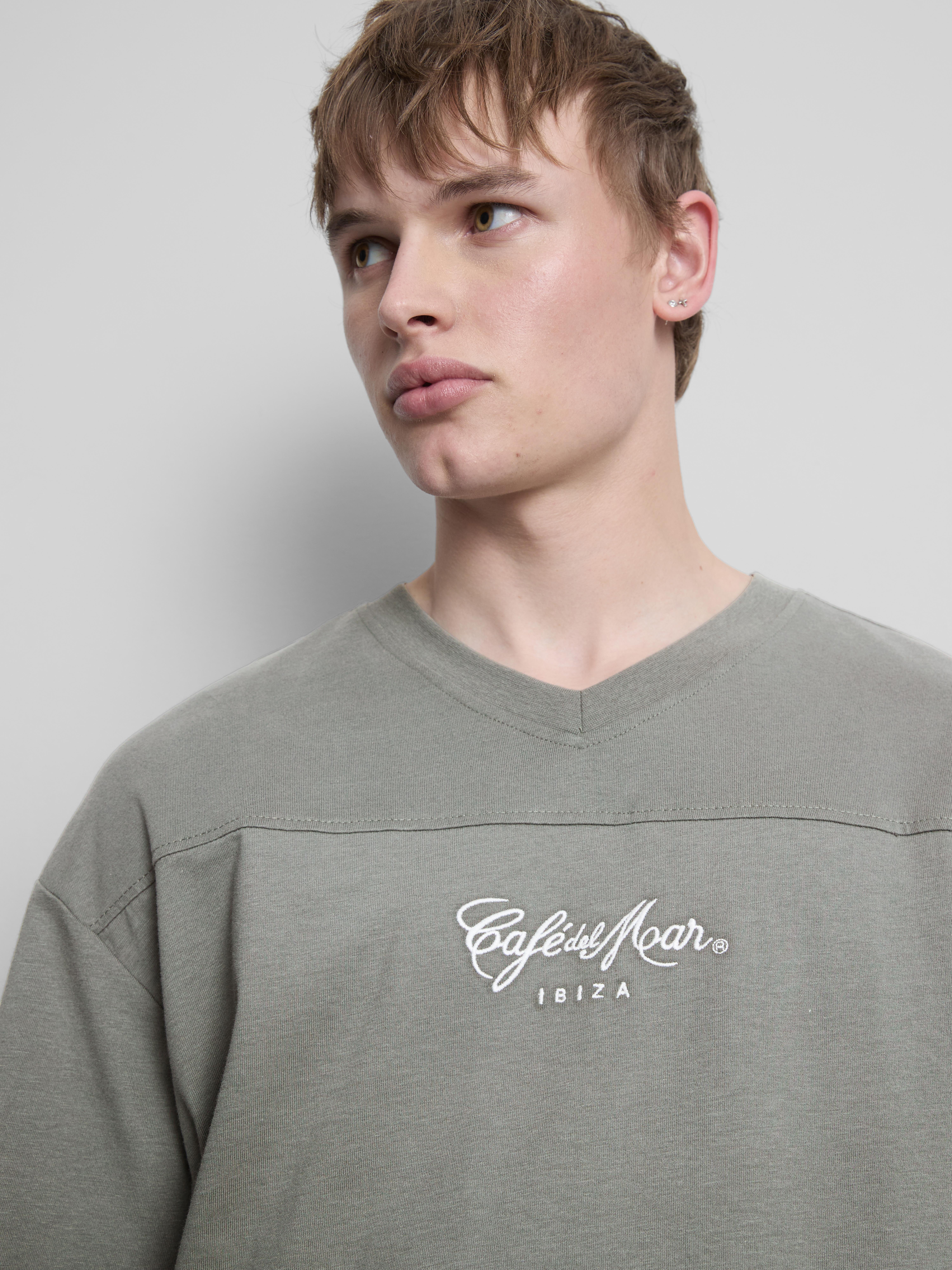 T-shirt à col en V Ibiza