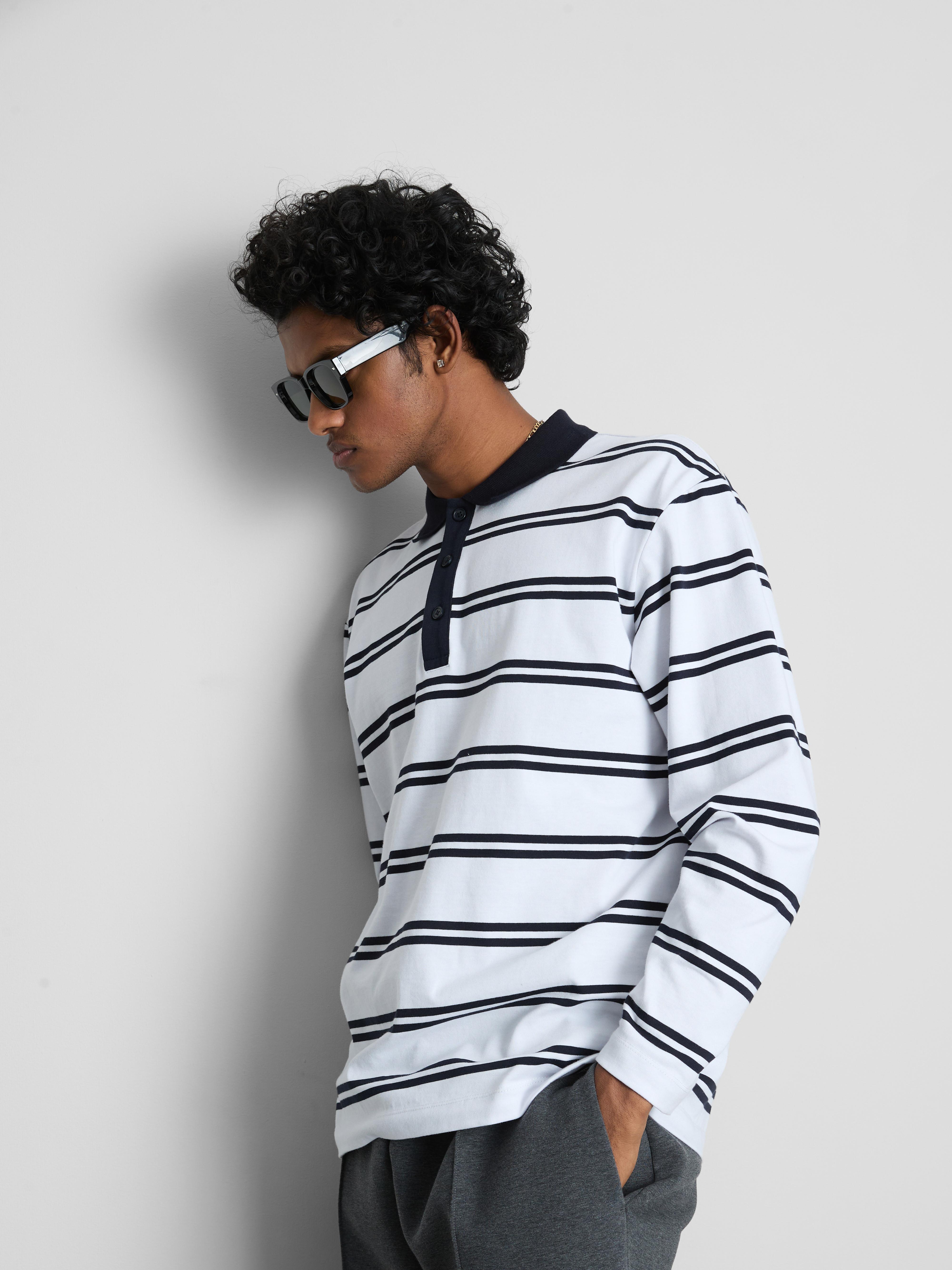 Gestreiftes Langarm-Poloshirt