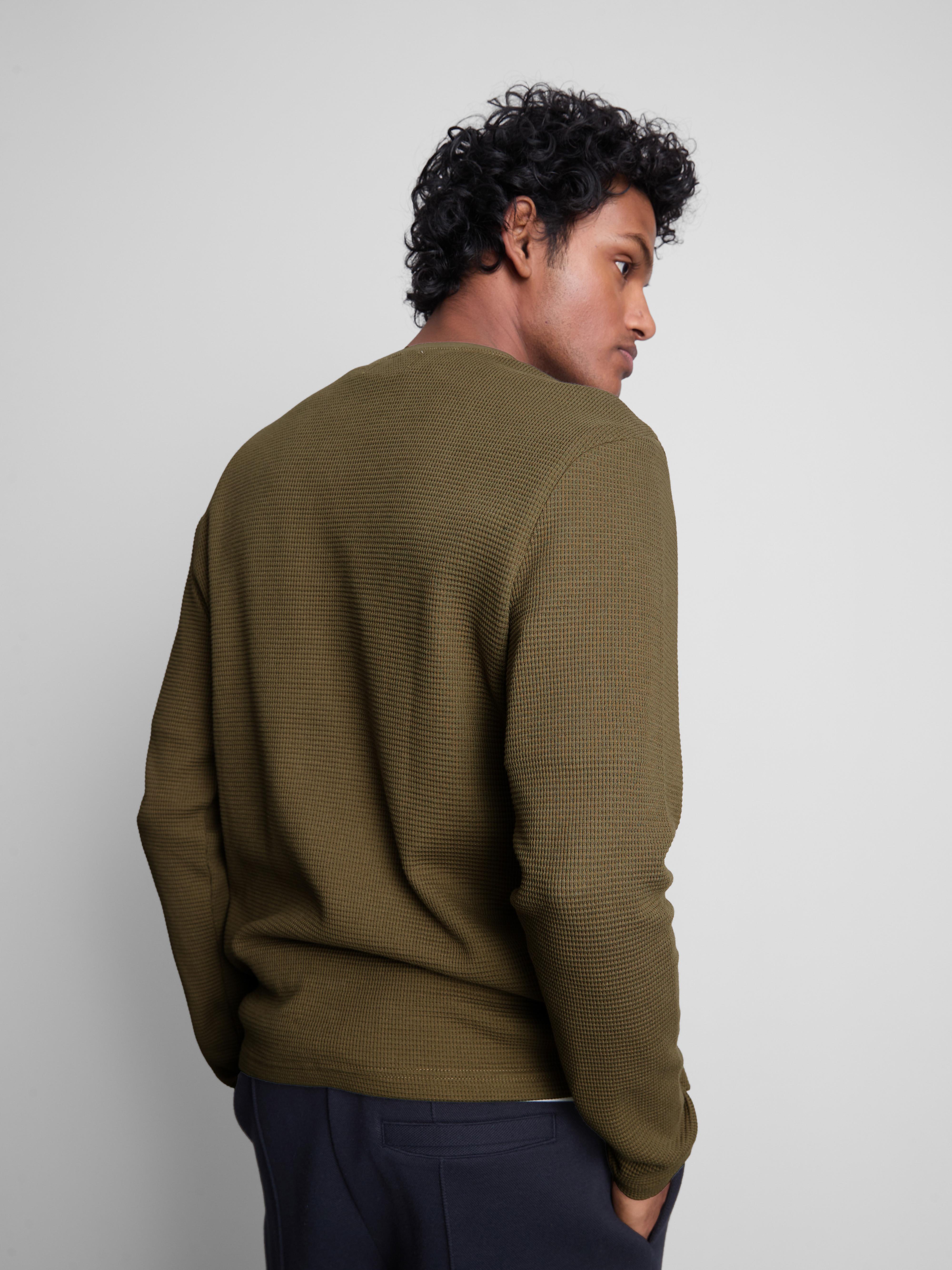 T-shirt gola padre textura waffle