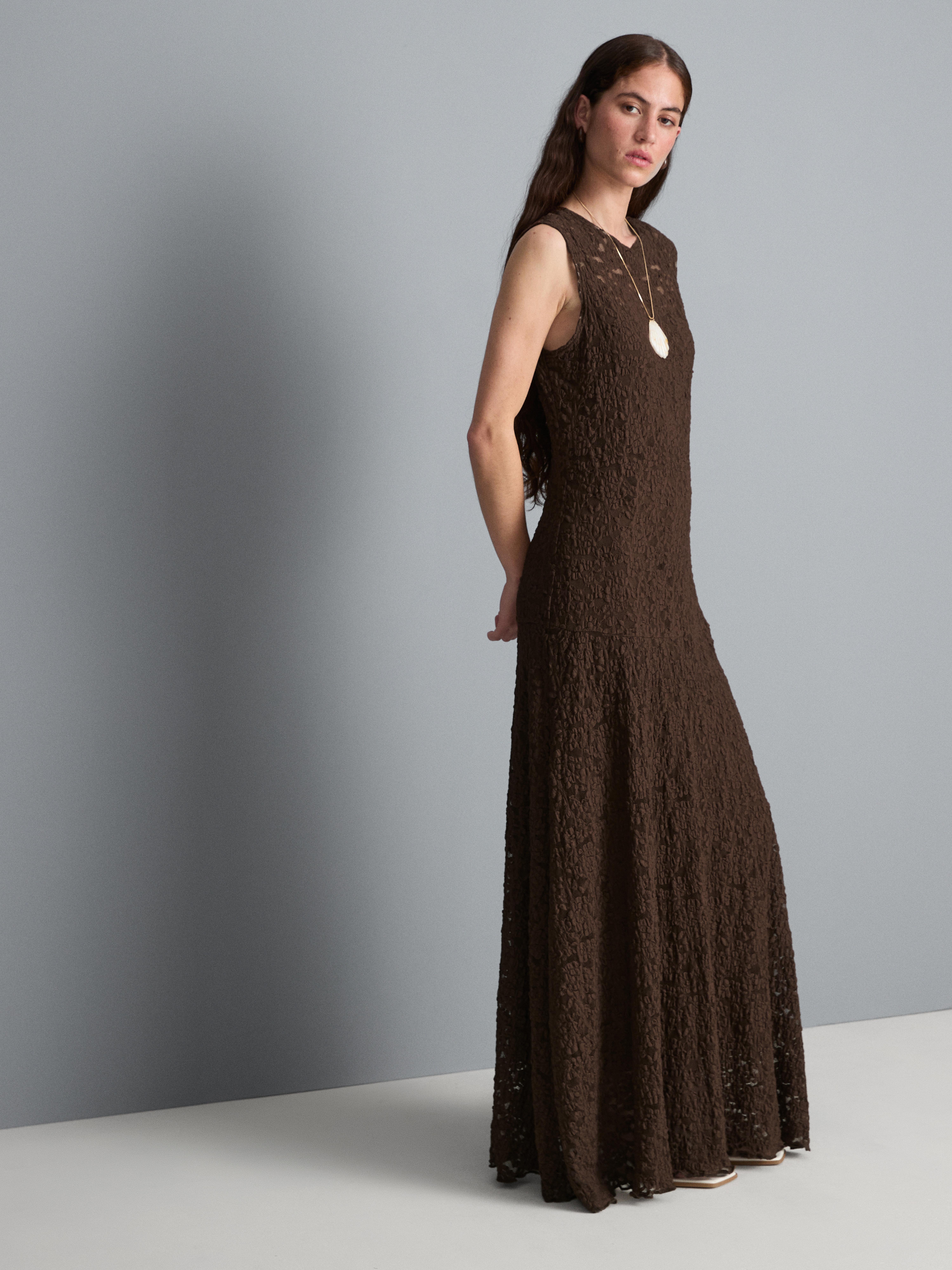 Maxikleid mit Stretchanteil und Spitze
