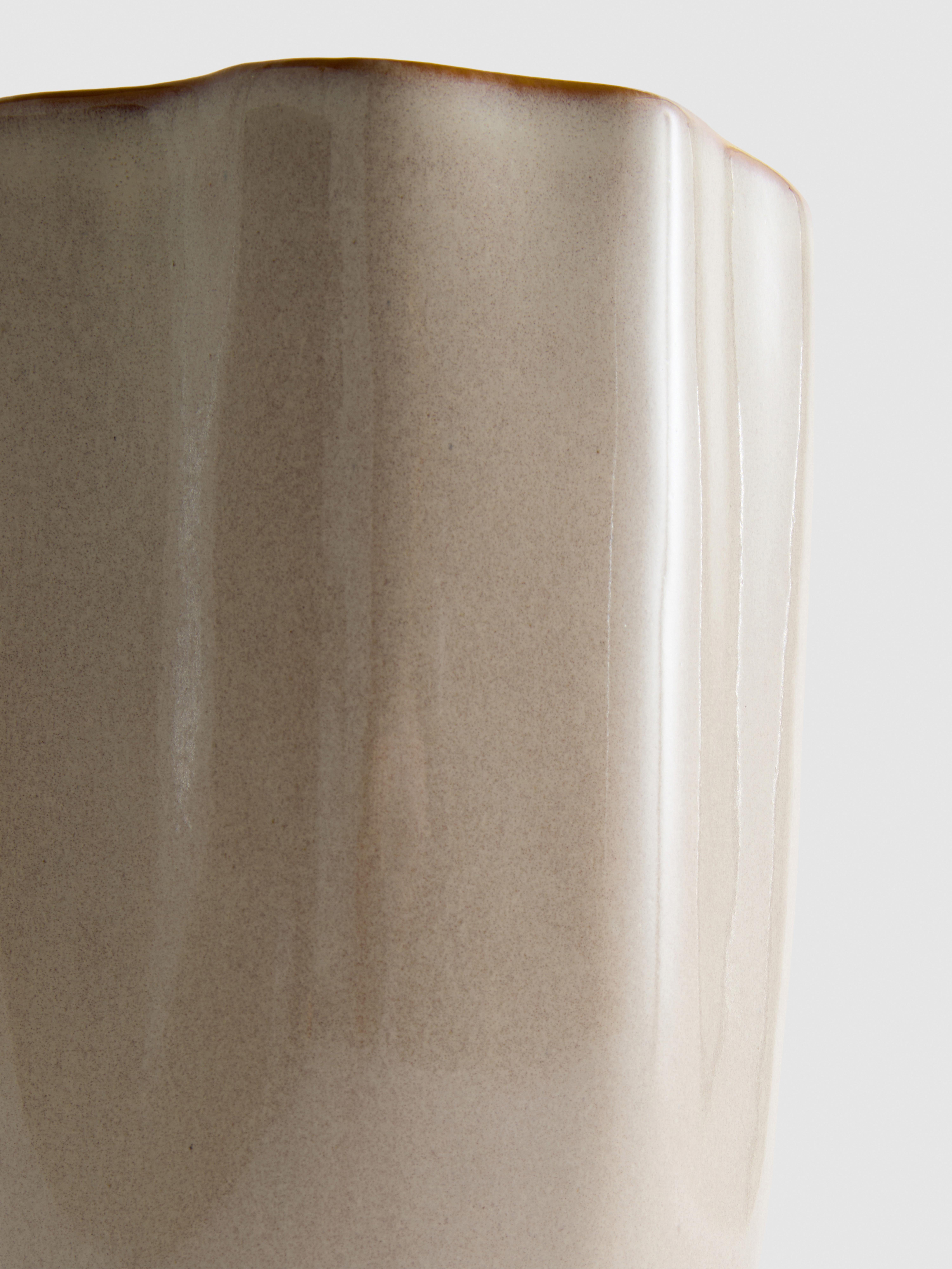 Vase mit reaktiver Glasur