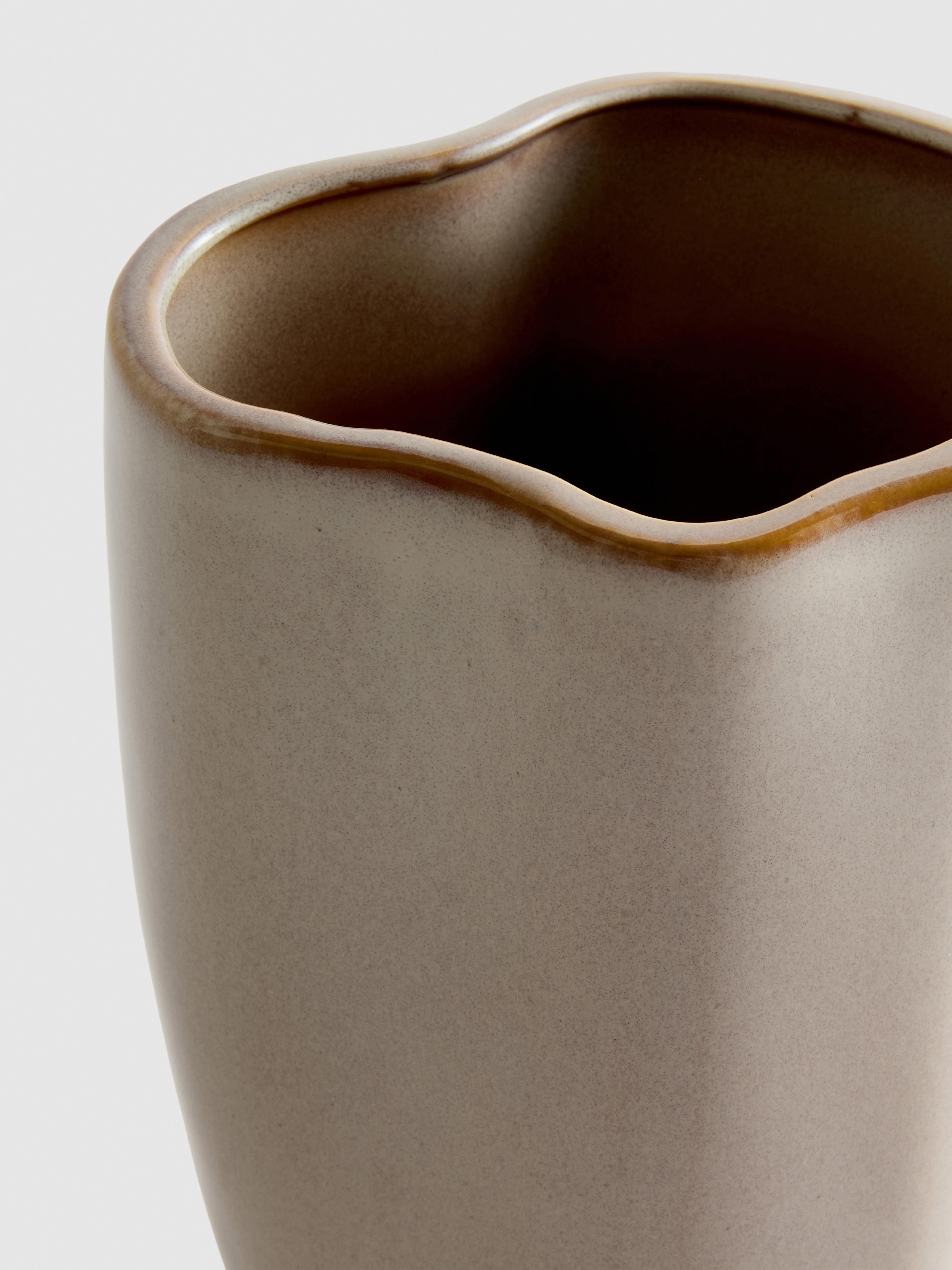 Vase mit reaktiver Glasur
