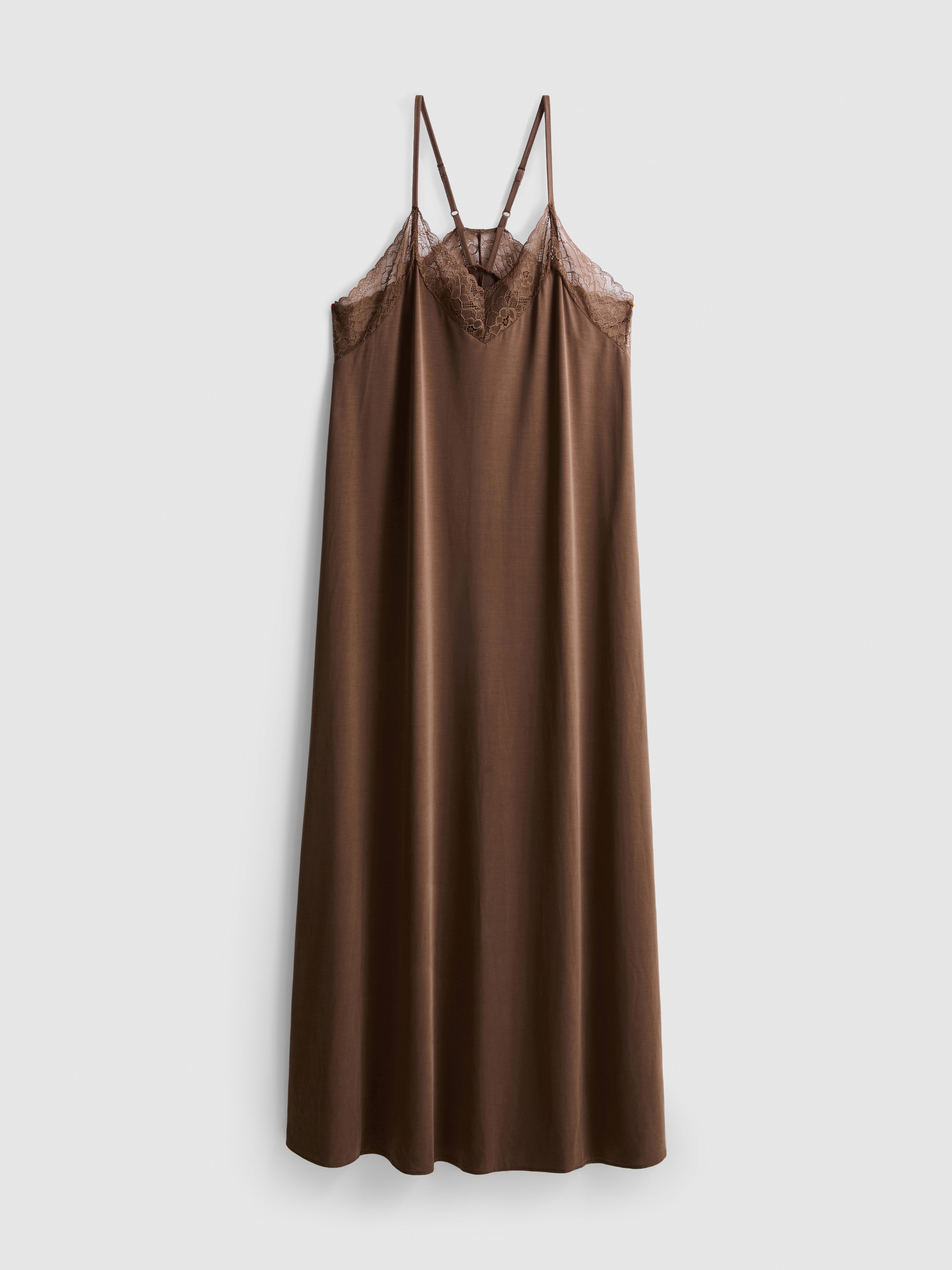 Vestido de tirantes midi de punto con encaje