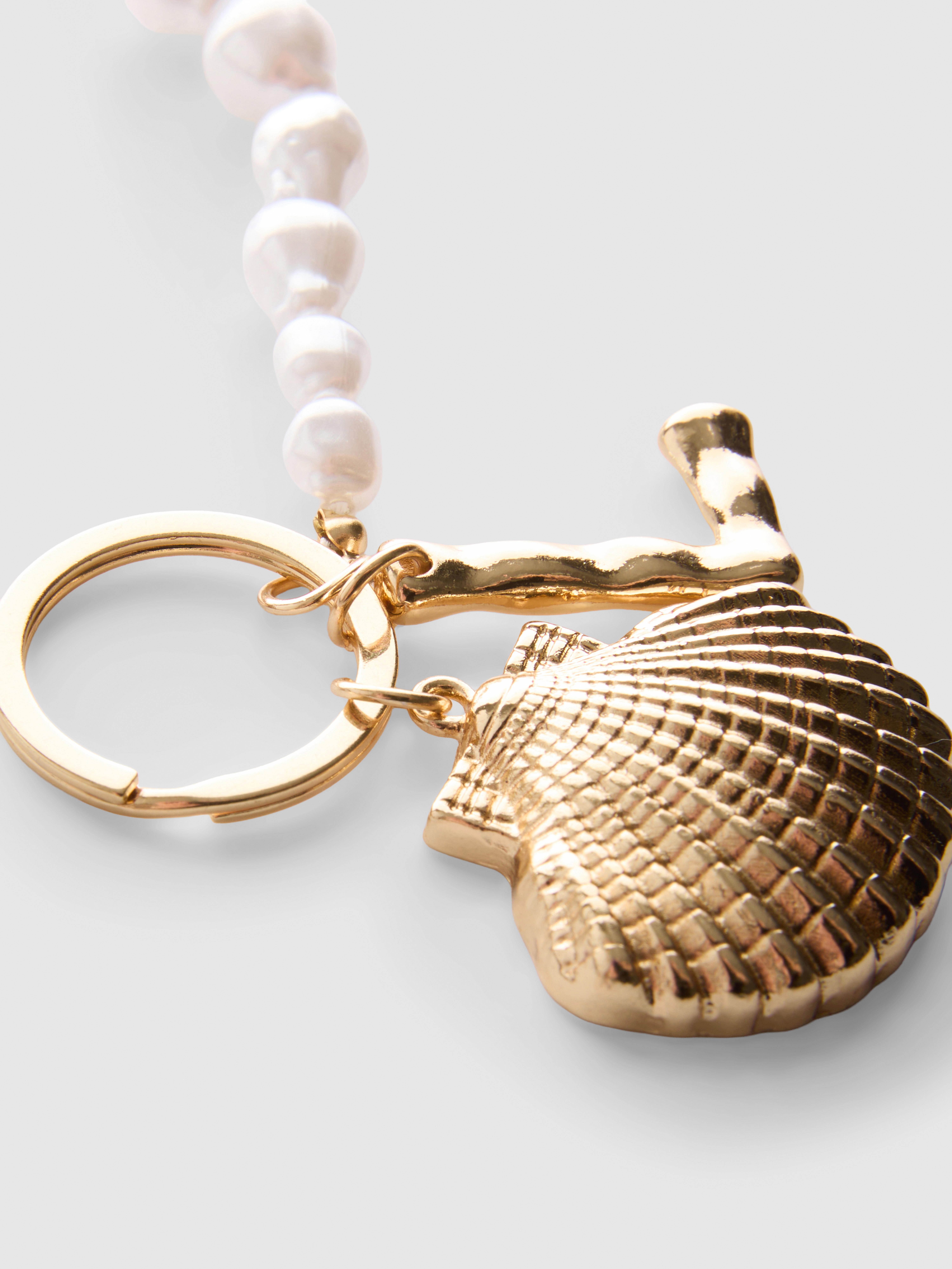 Women's Initial Shell Charm Keychain - Yellow | Primark