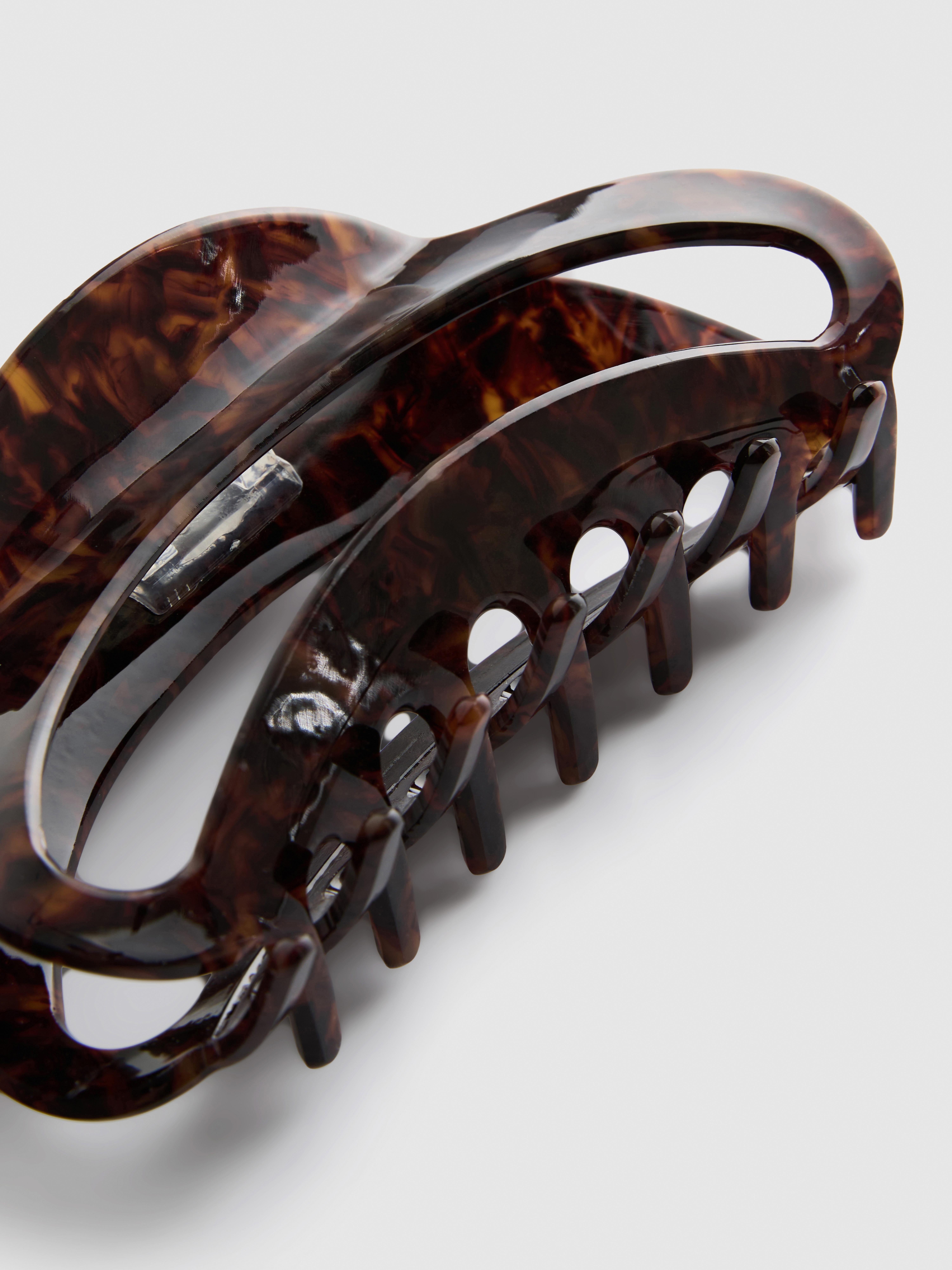 Oversized Hair Claw Clip