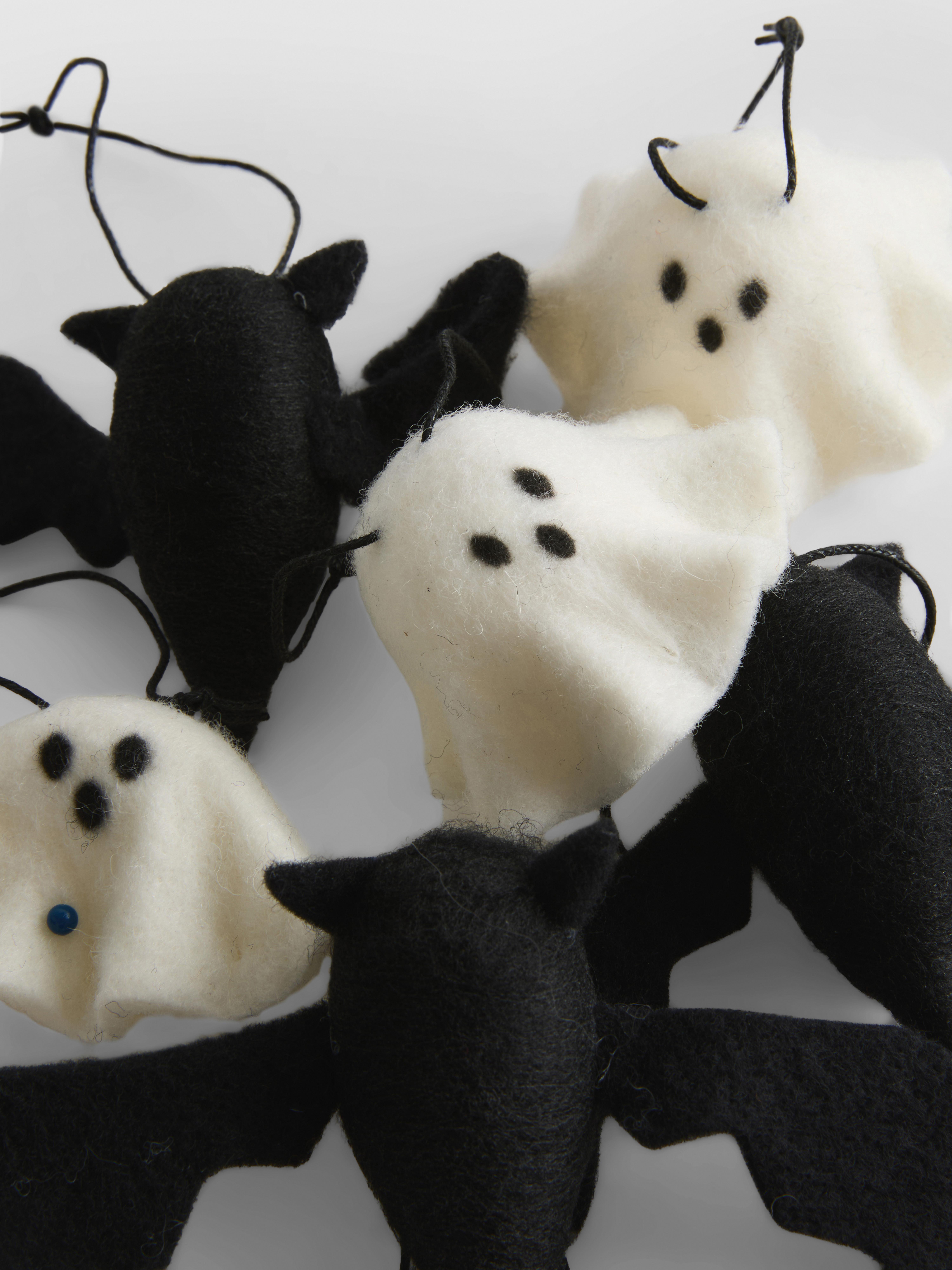 6pk Ghost And Bat Hanging Decorations