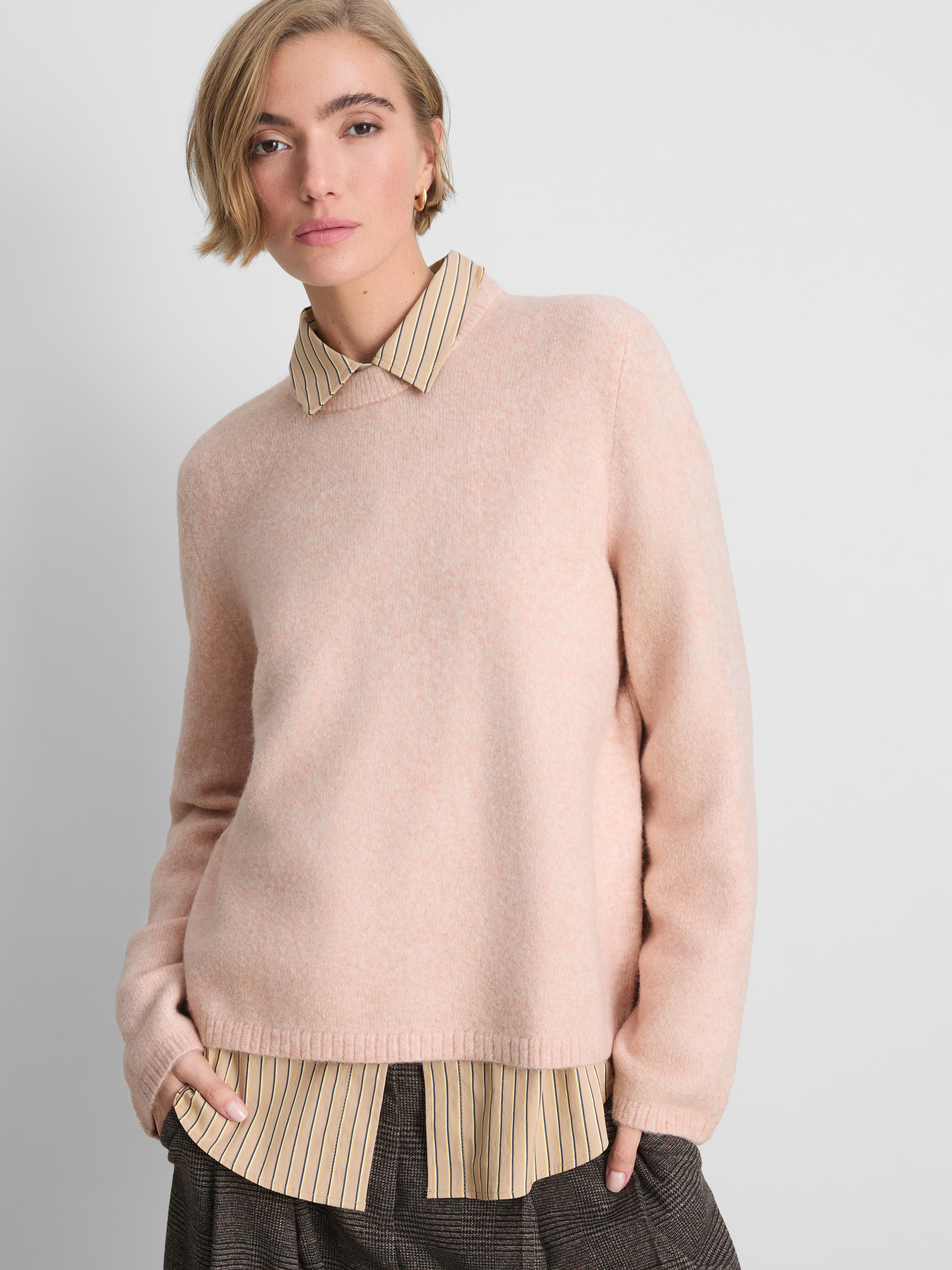 Knitted Crew Neck Jumper Light Pink