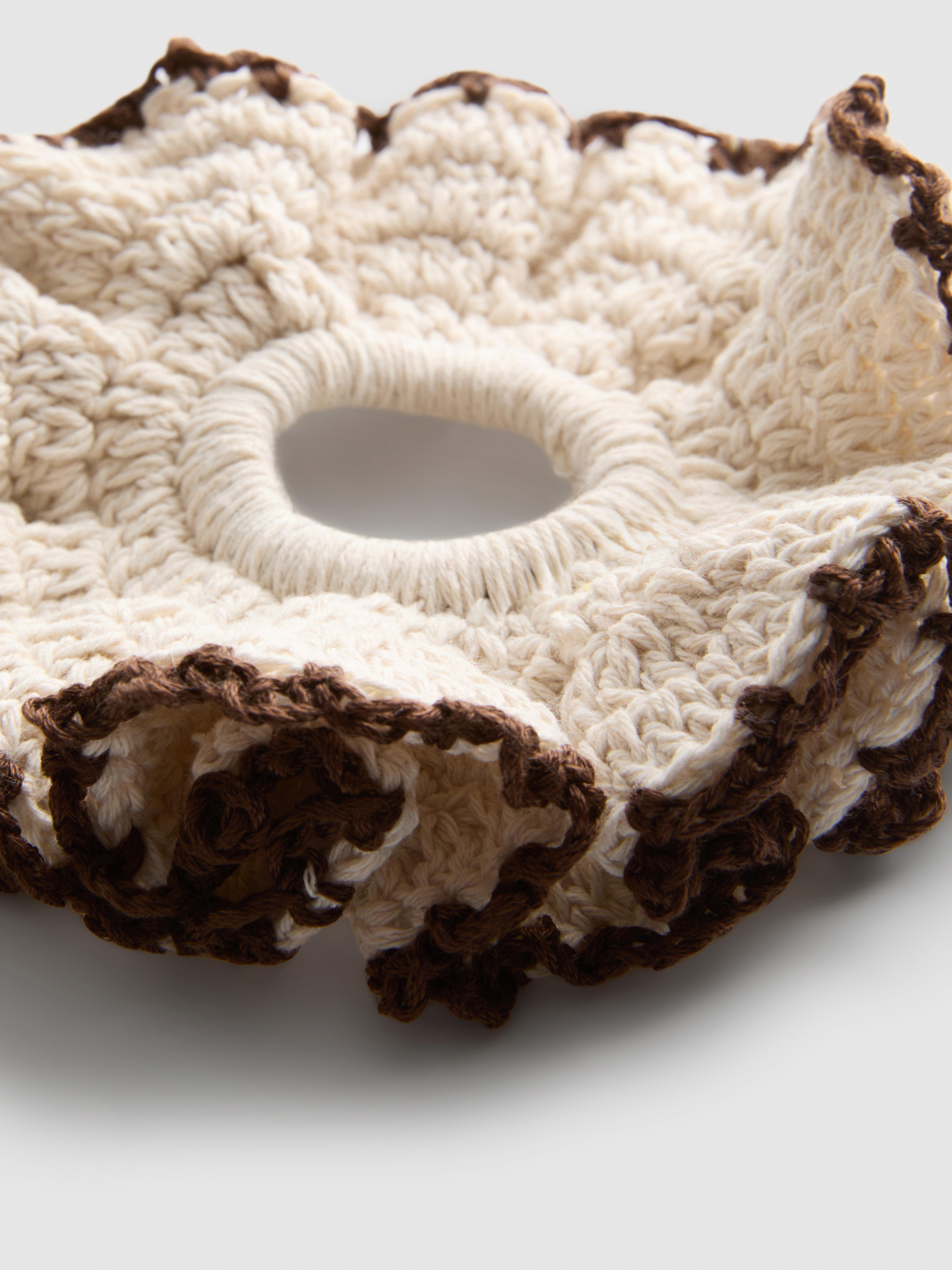 Crochet Contrast Trim Scrunchie