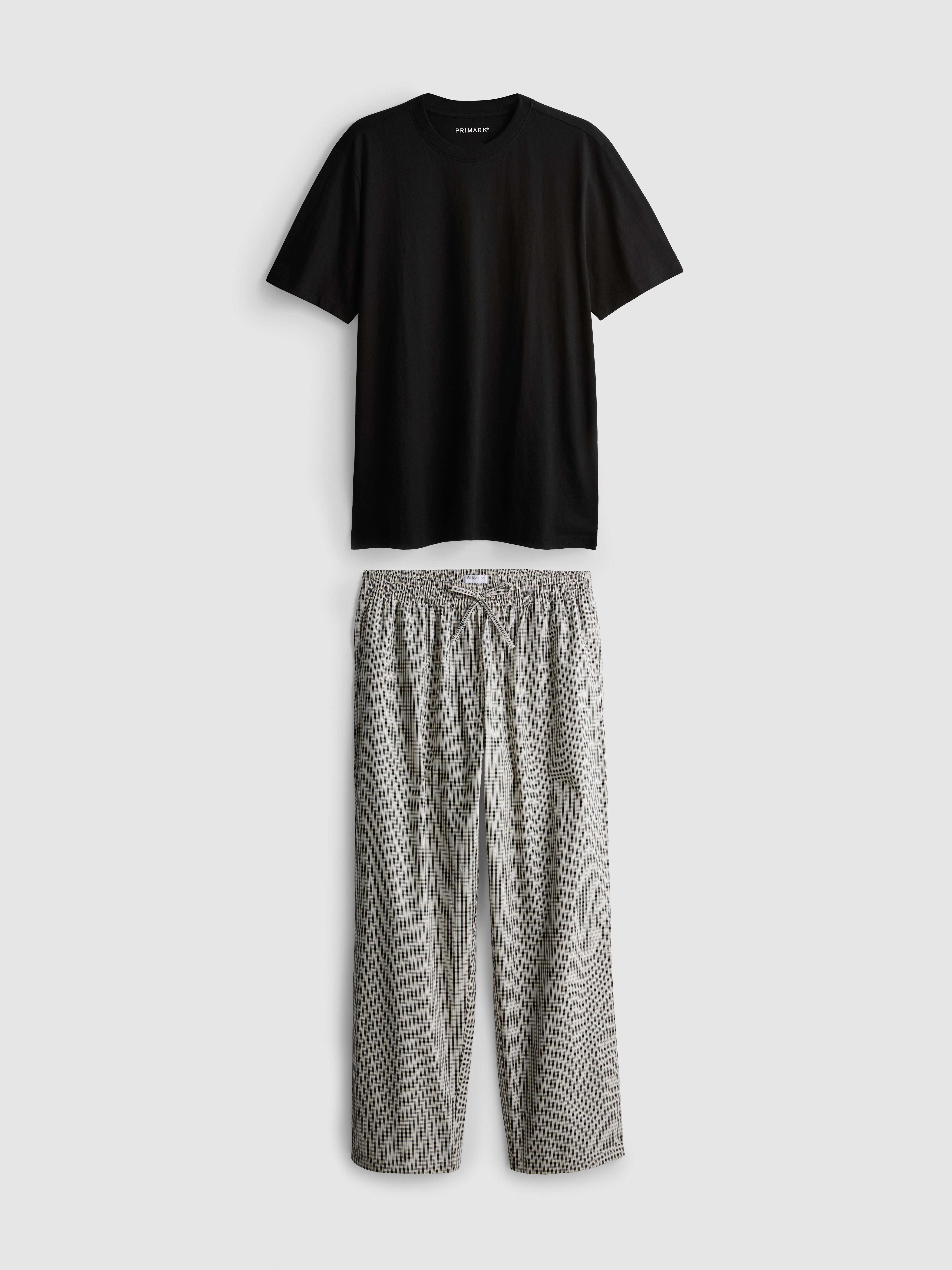 Pyjama à carreaux