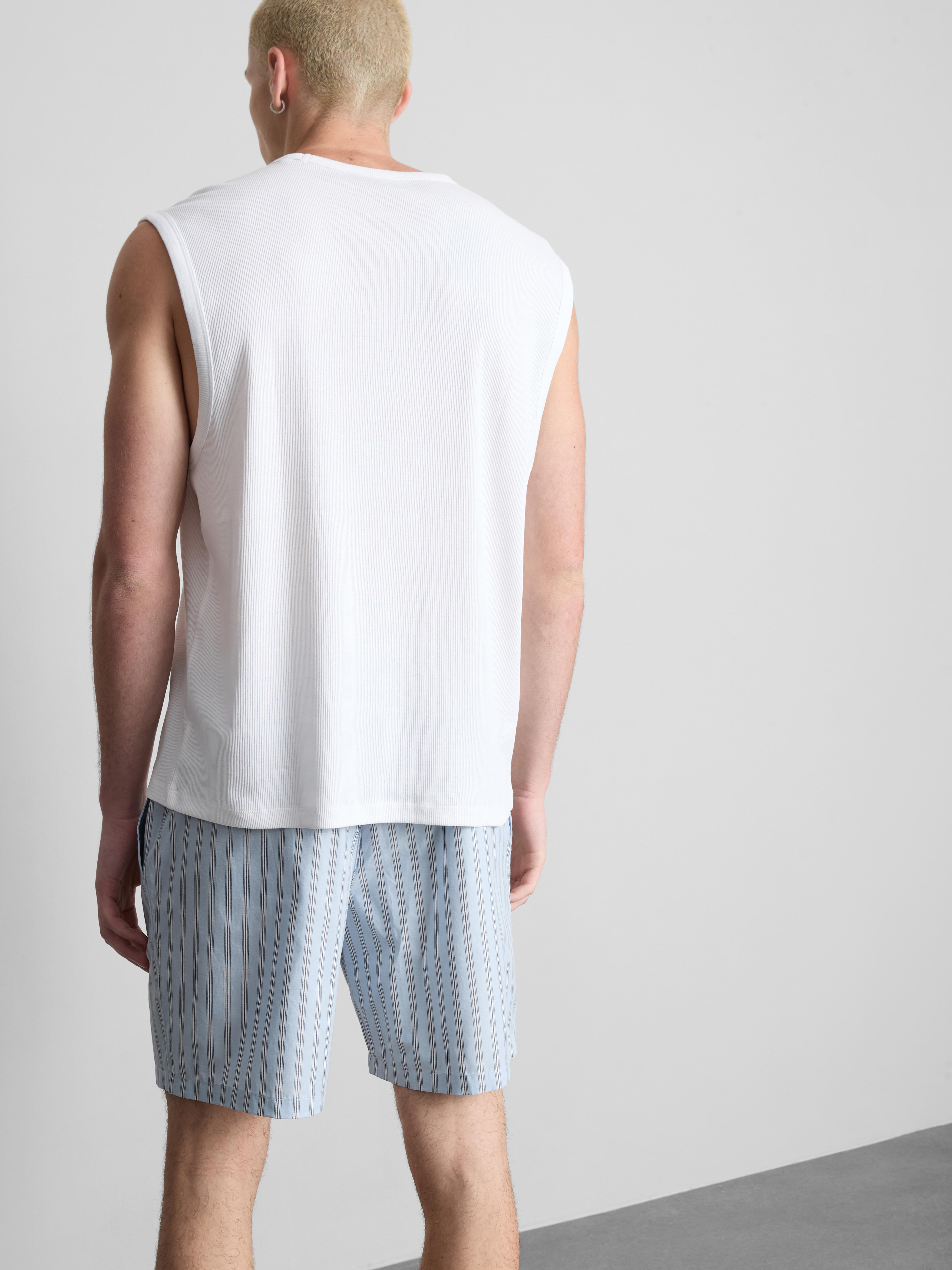 Pigiama con pantaloncini a righe