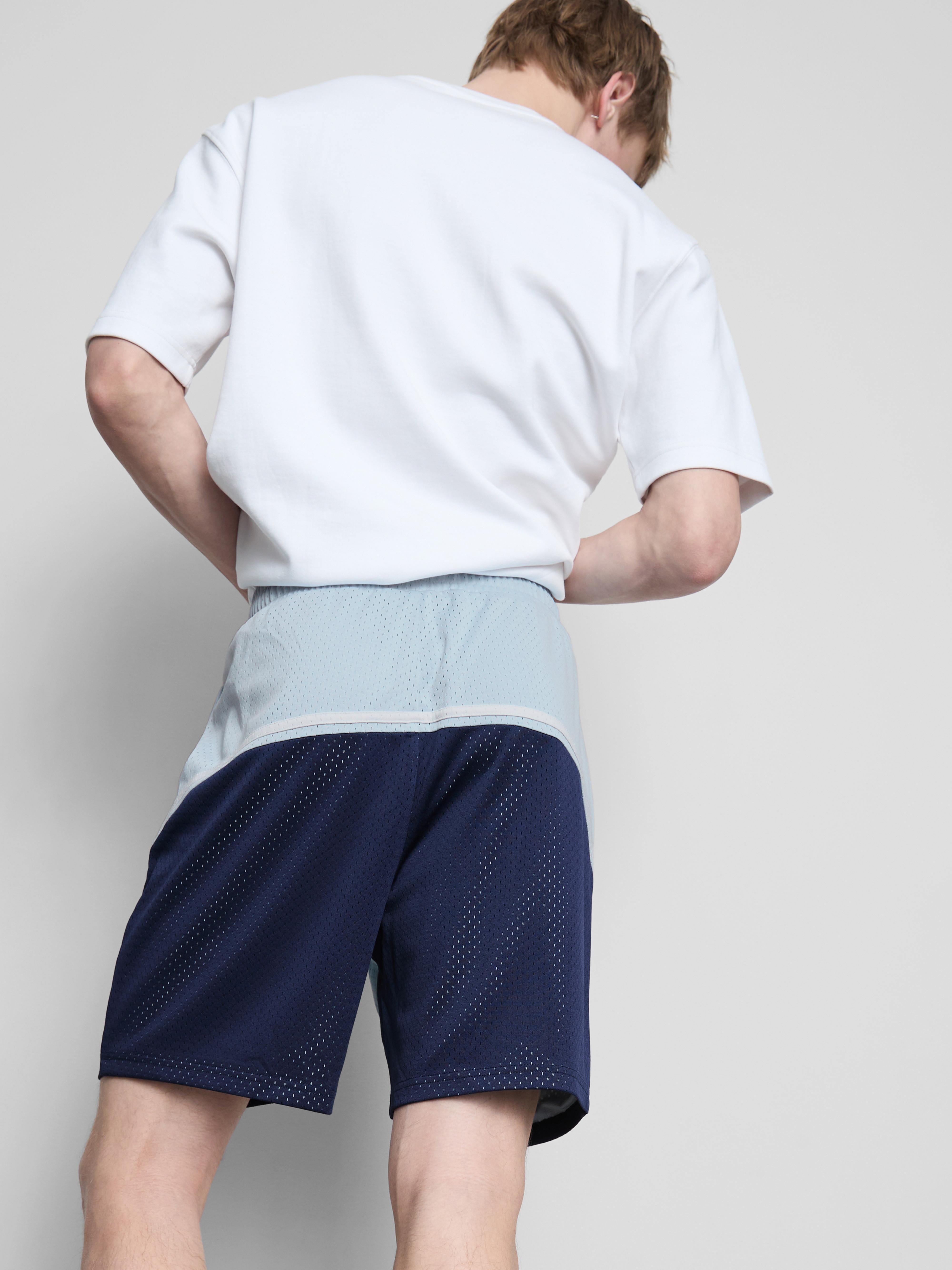 Sport-Shorts mit Netzeinsatz