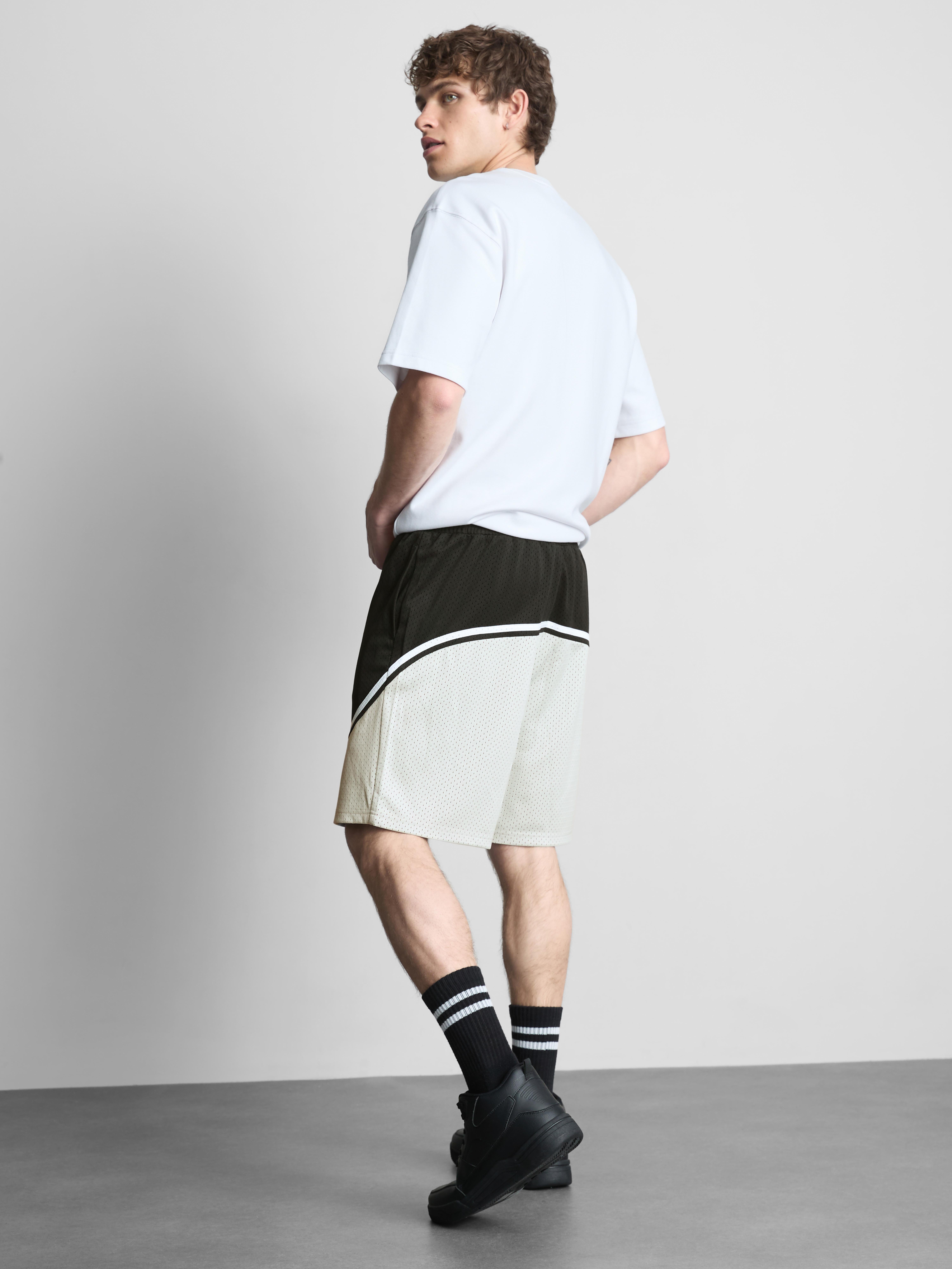 Pantalones cortos de malla para el gimnasio