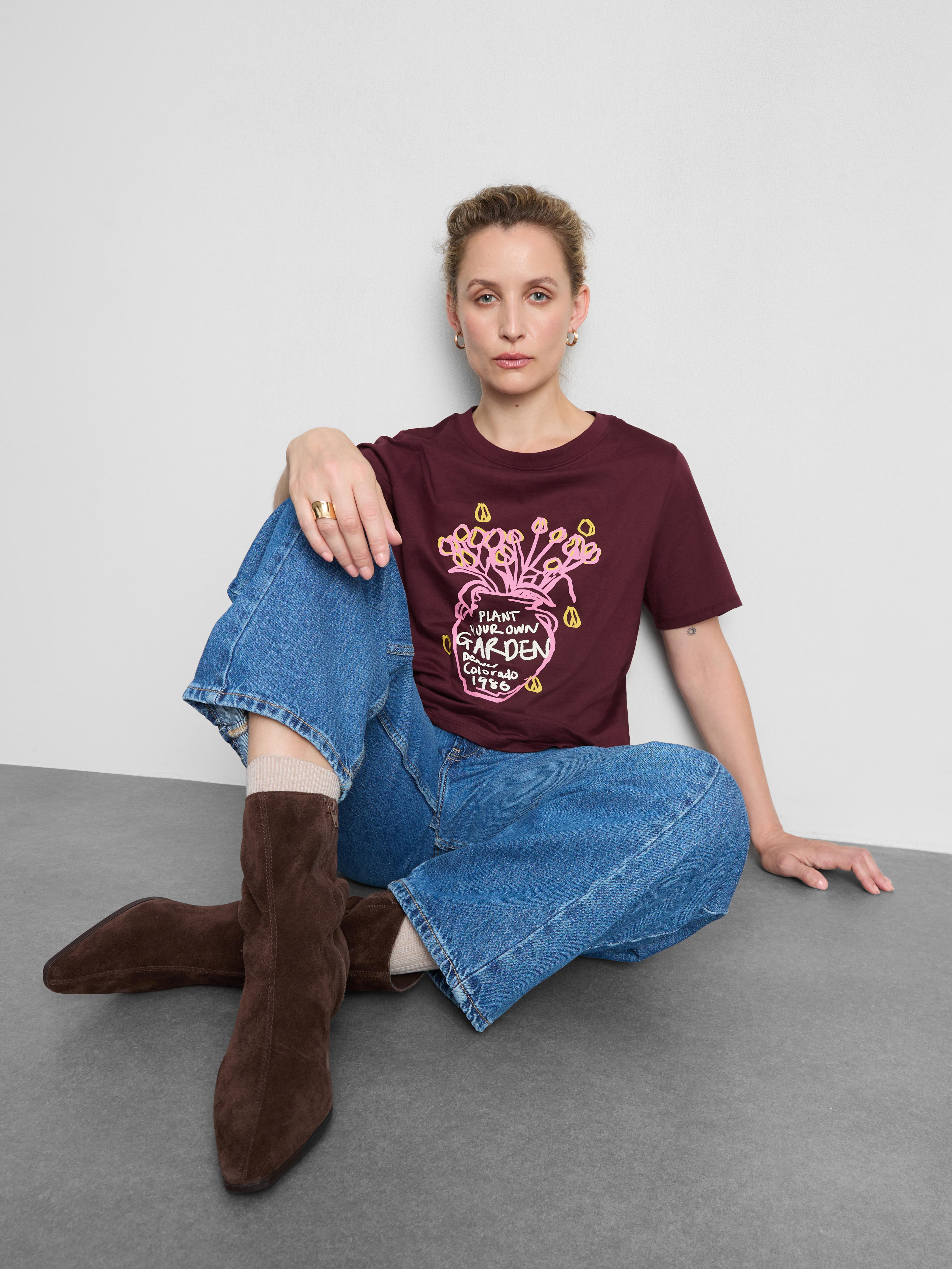 Pure Cotton Short-Sleeve Graphic Tee