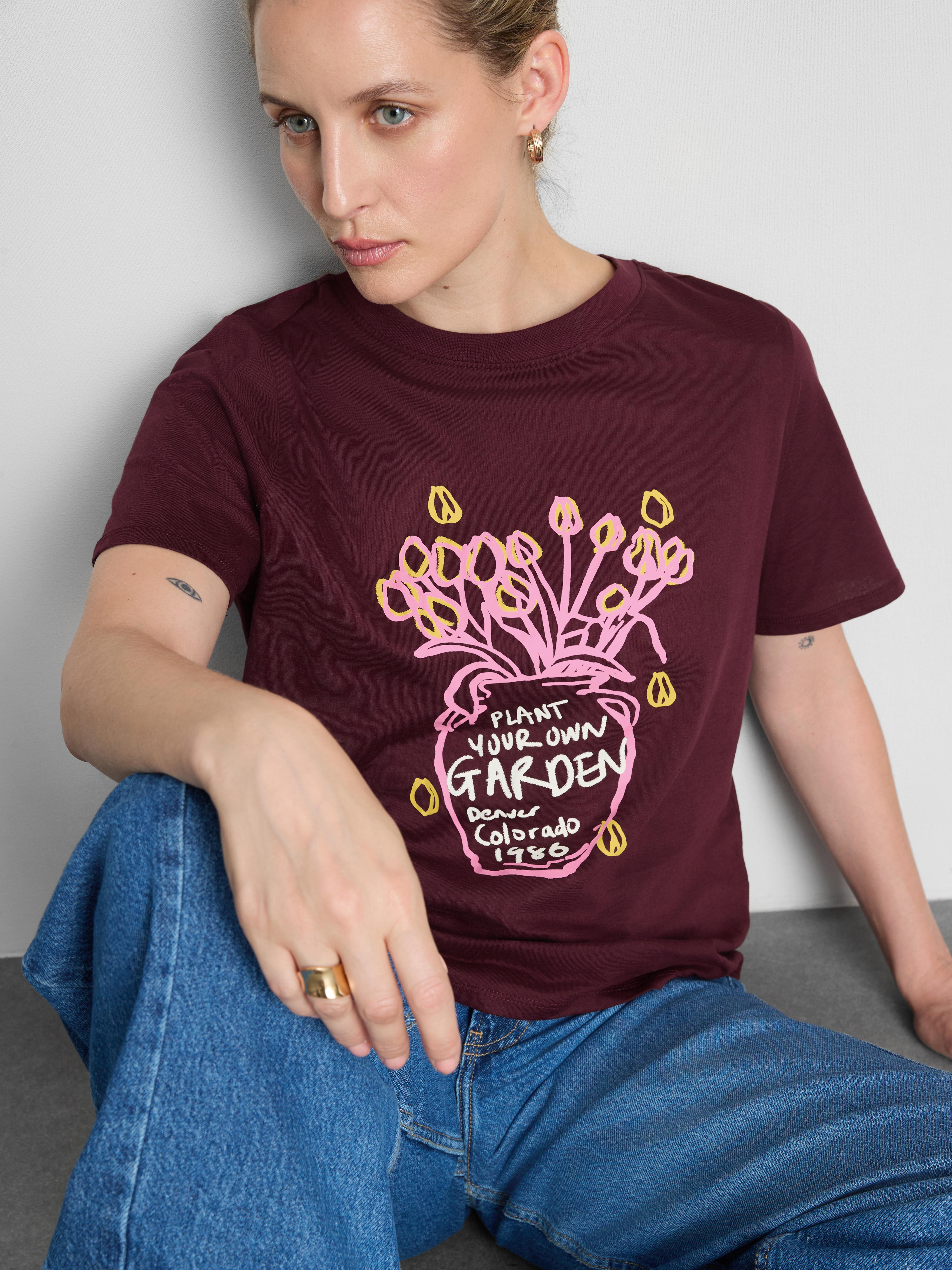 Pure Cotton Short-Sleeve Graphic Tee