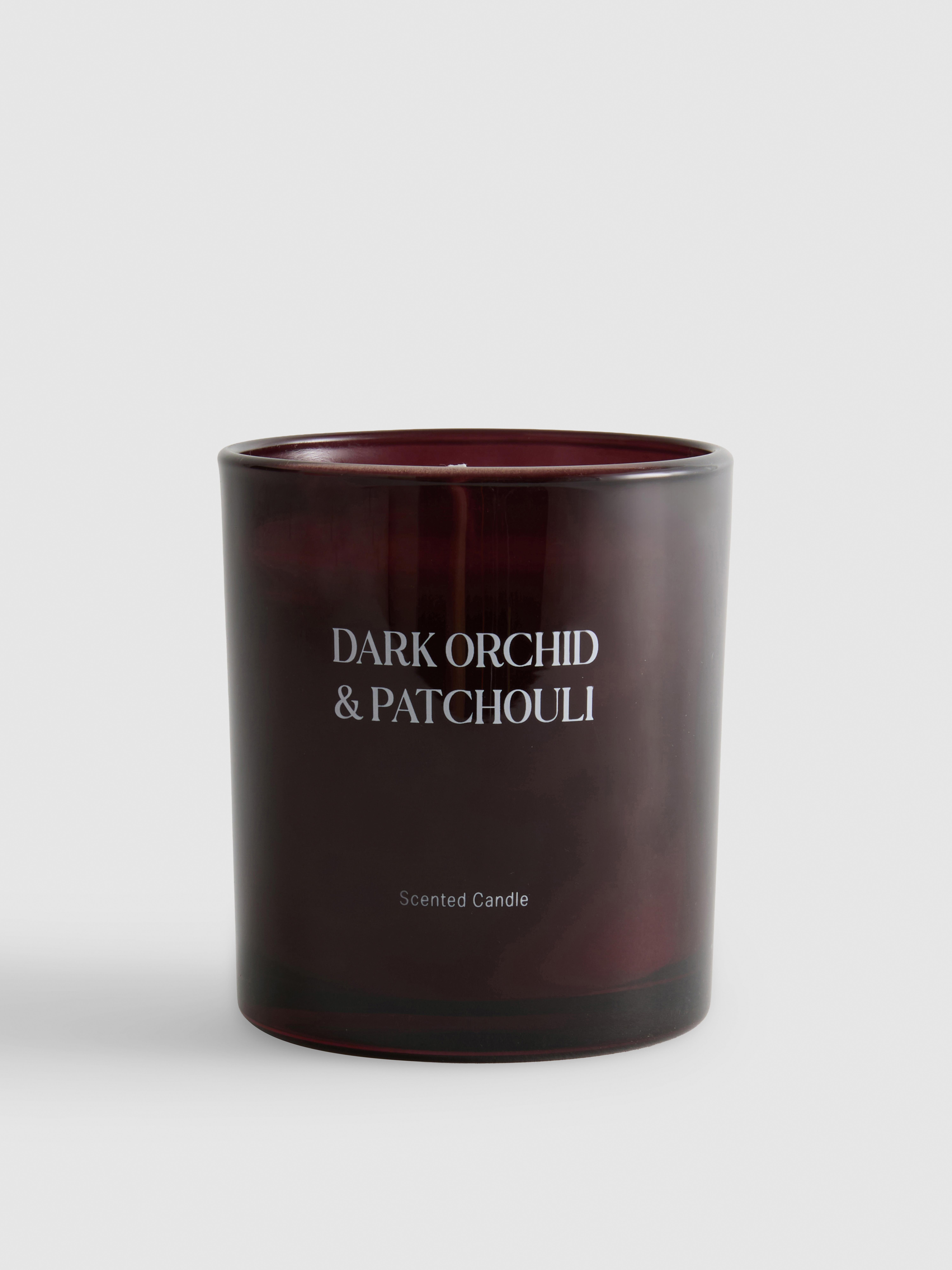 Bougie parfumée dans un pot en verre