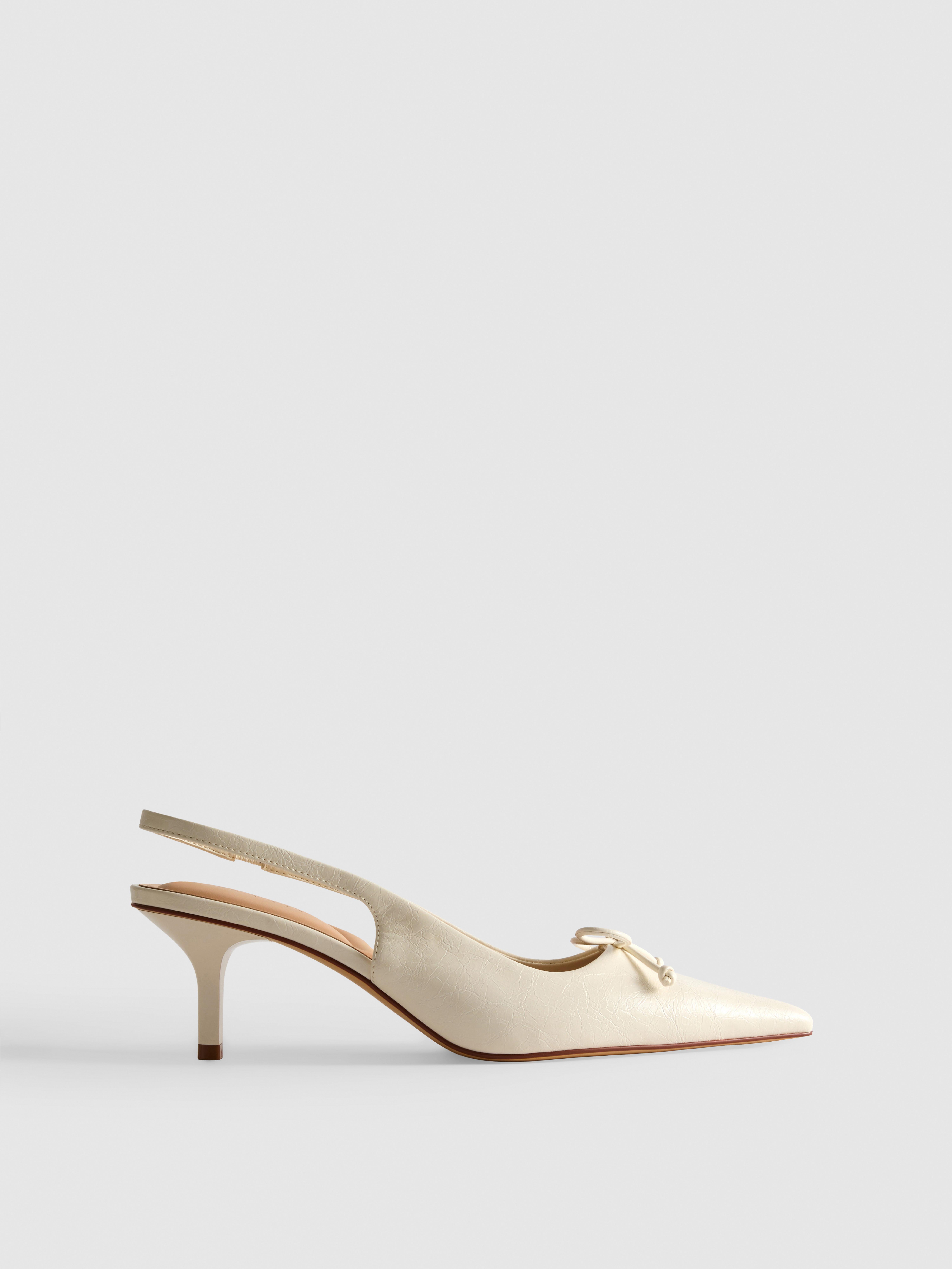 Slingback-Pumps mit Zierschleife
