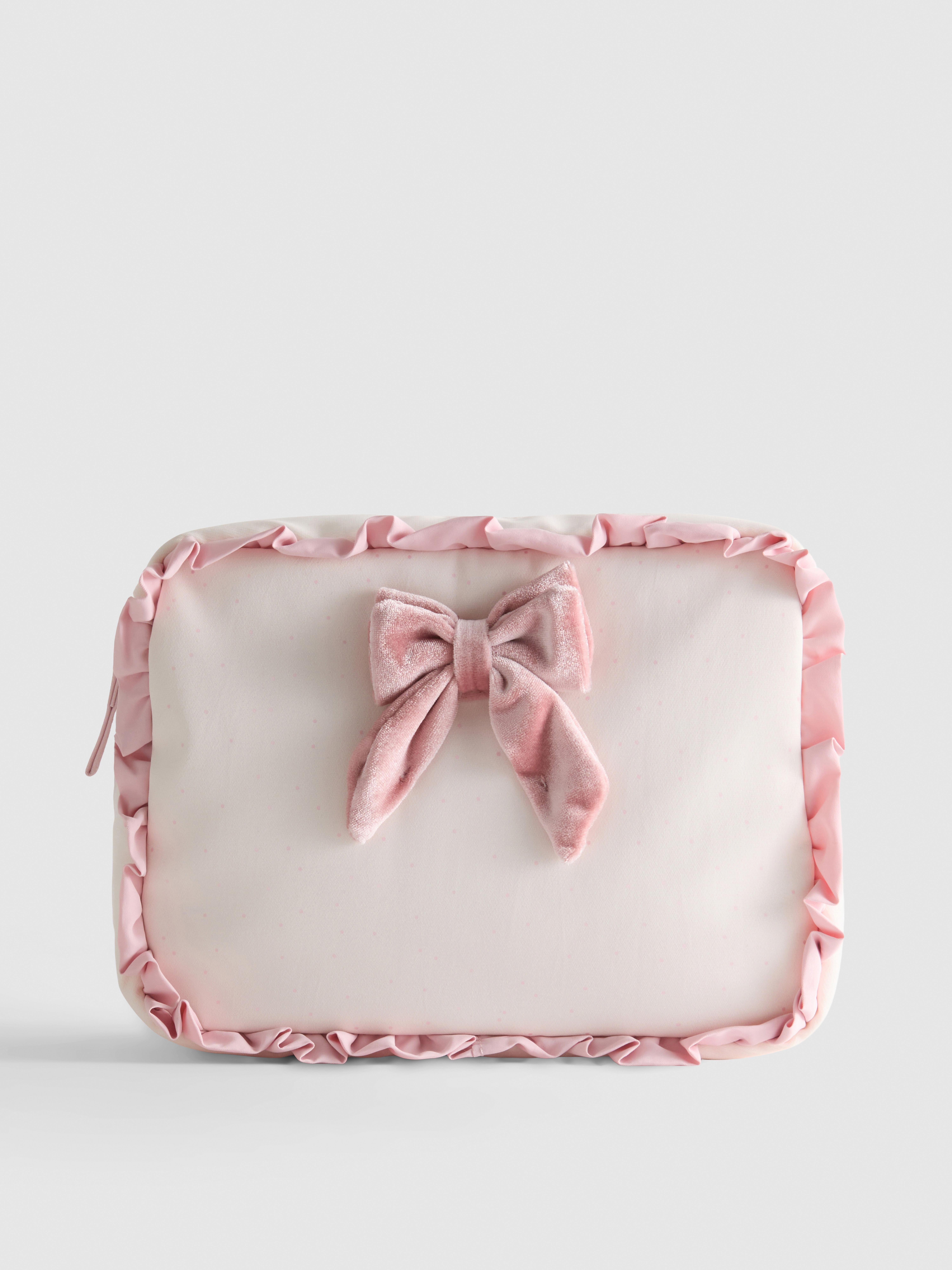 Bow Ruffle Wash Bag