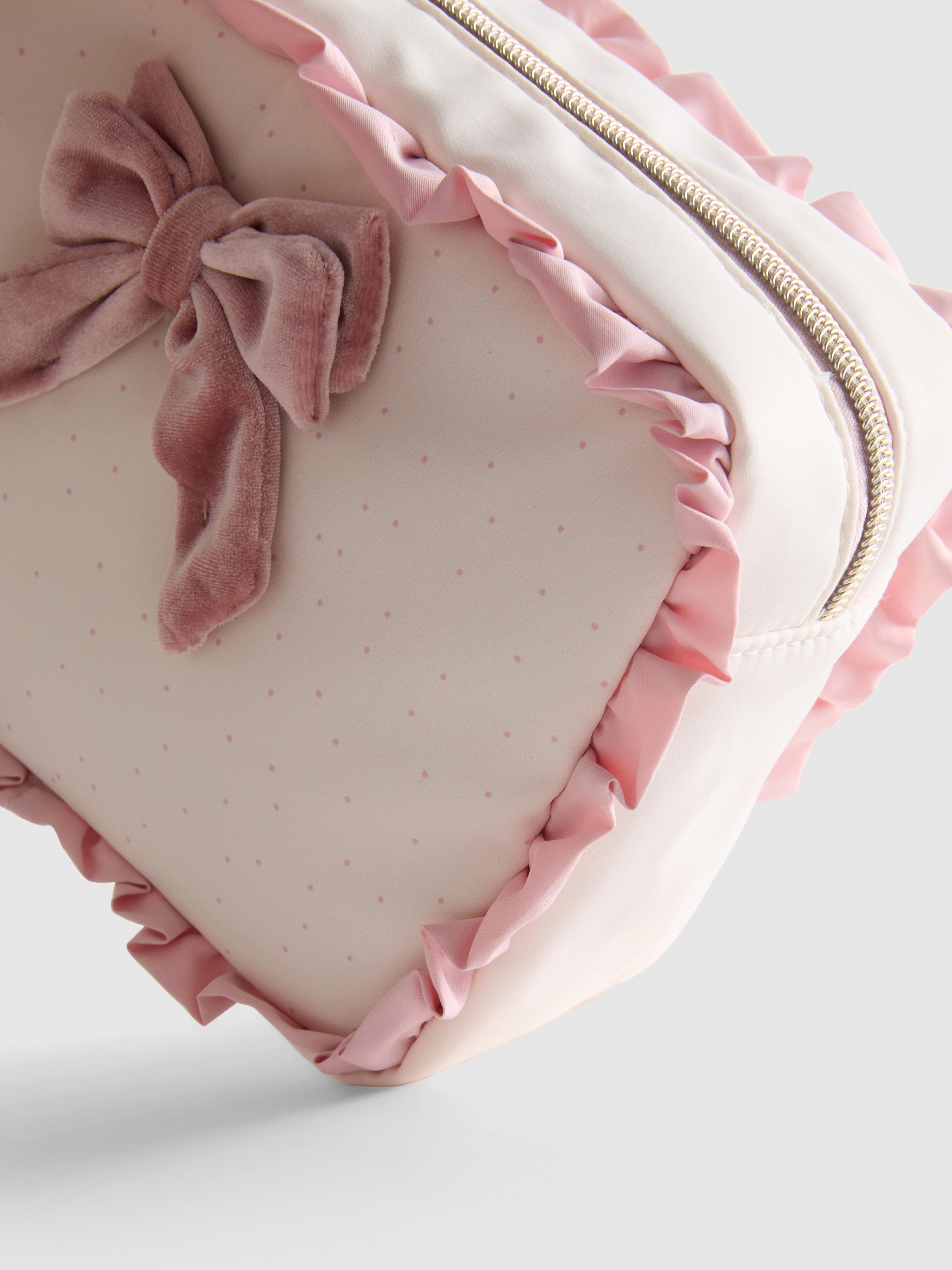 Bow Ruffle Wash Bag
