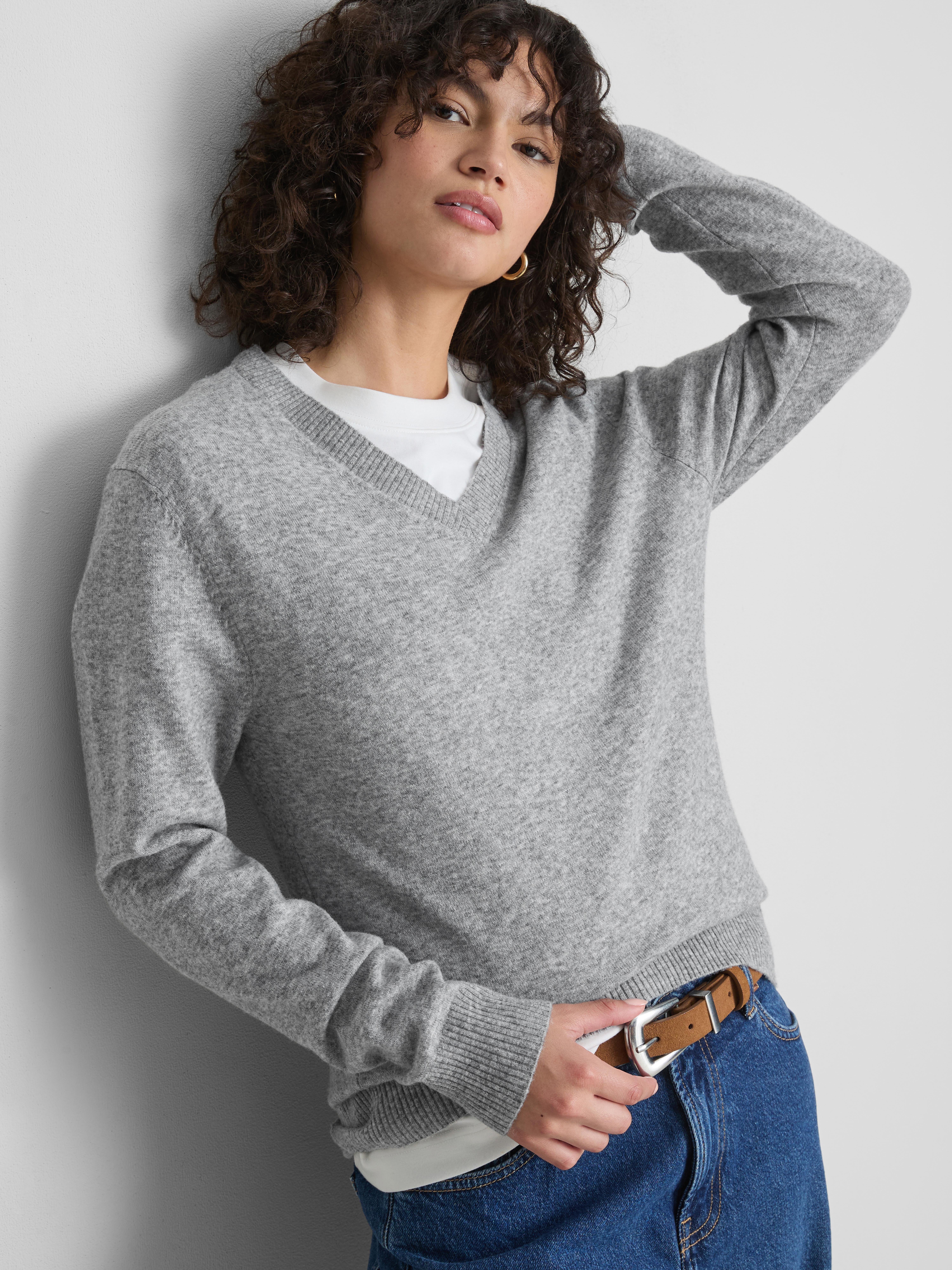 Knitted V-Neck Sweater Gray