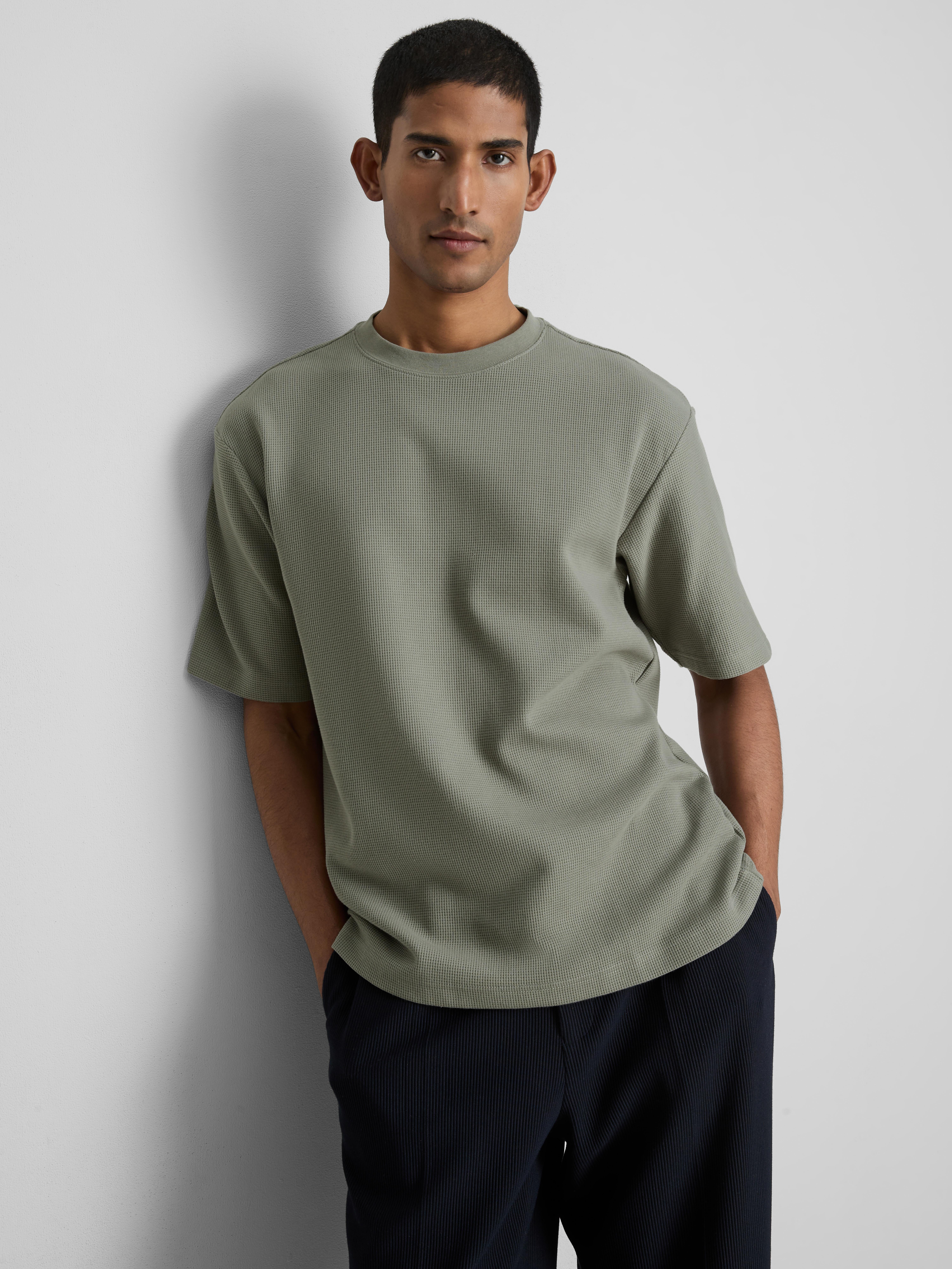 Tricou texturat cu croială largă