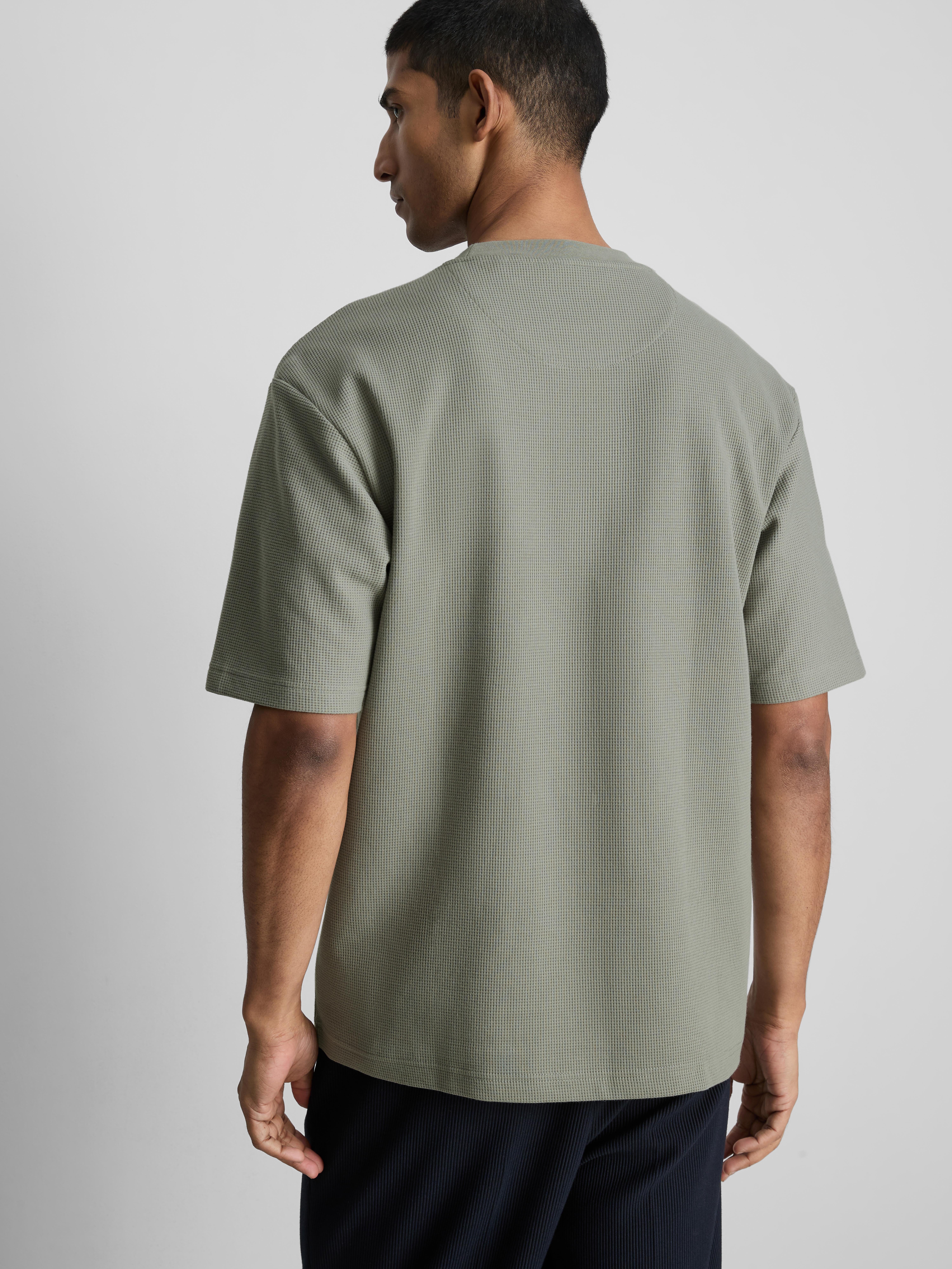 Tricou texturat cu croială largă
