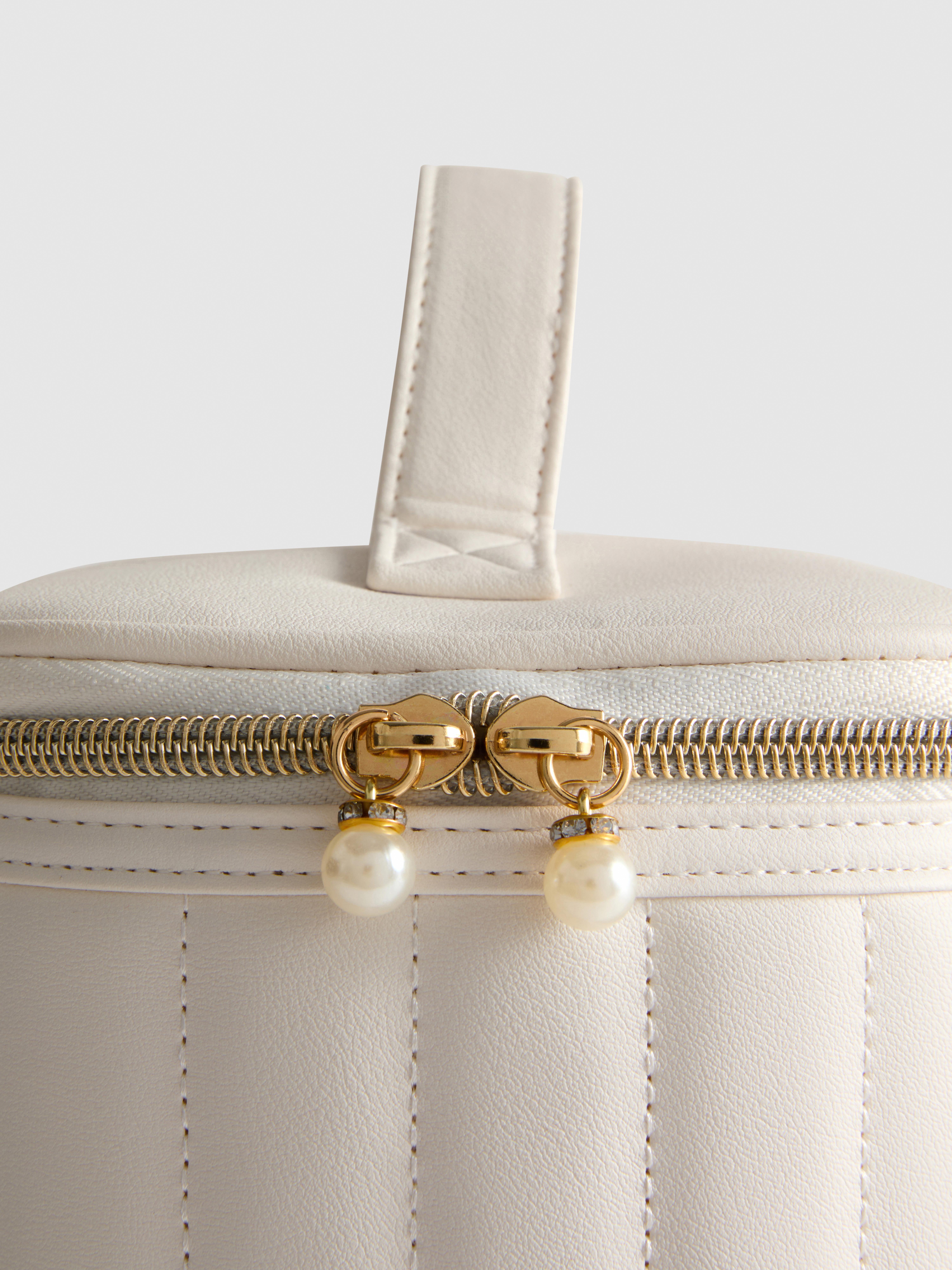 Faux Pearl Heart Vanity Case