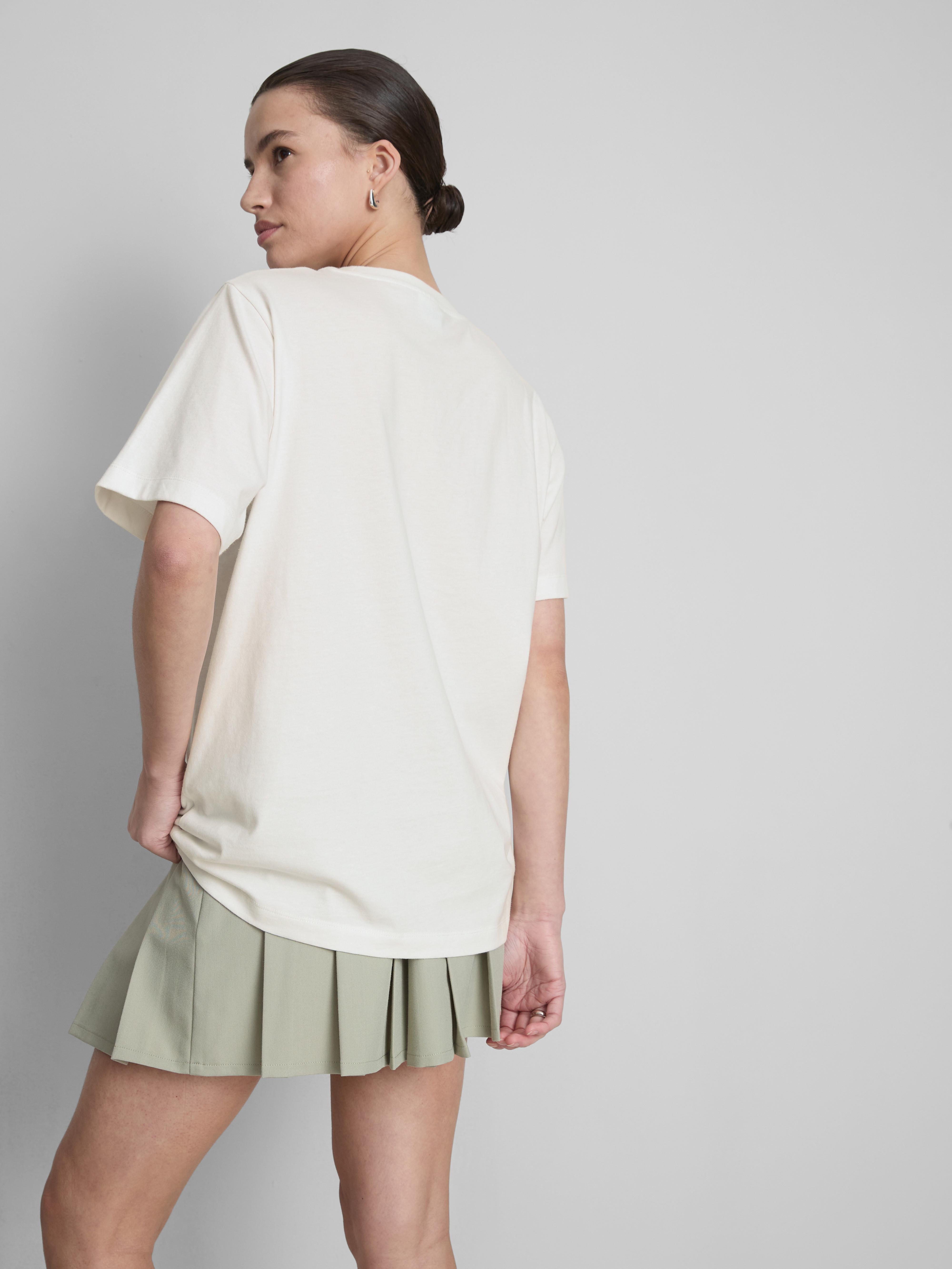 Relaxed Gorillaz Graphic Music Tee