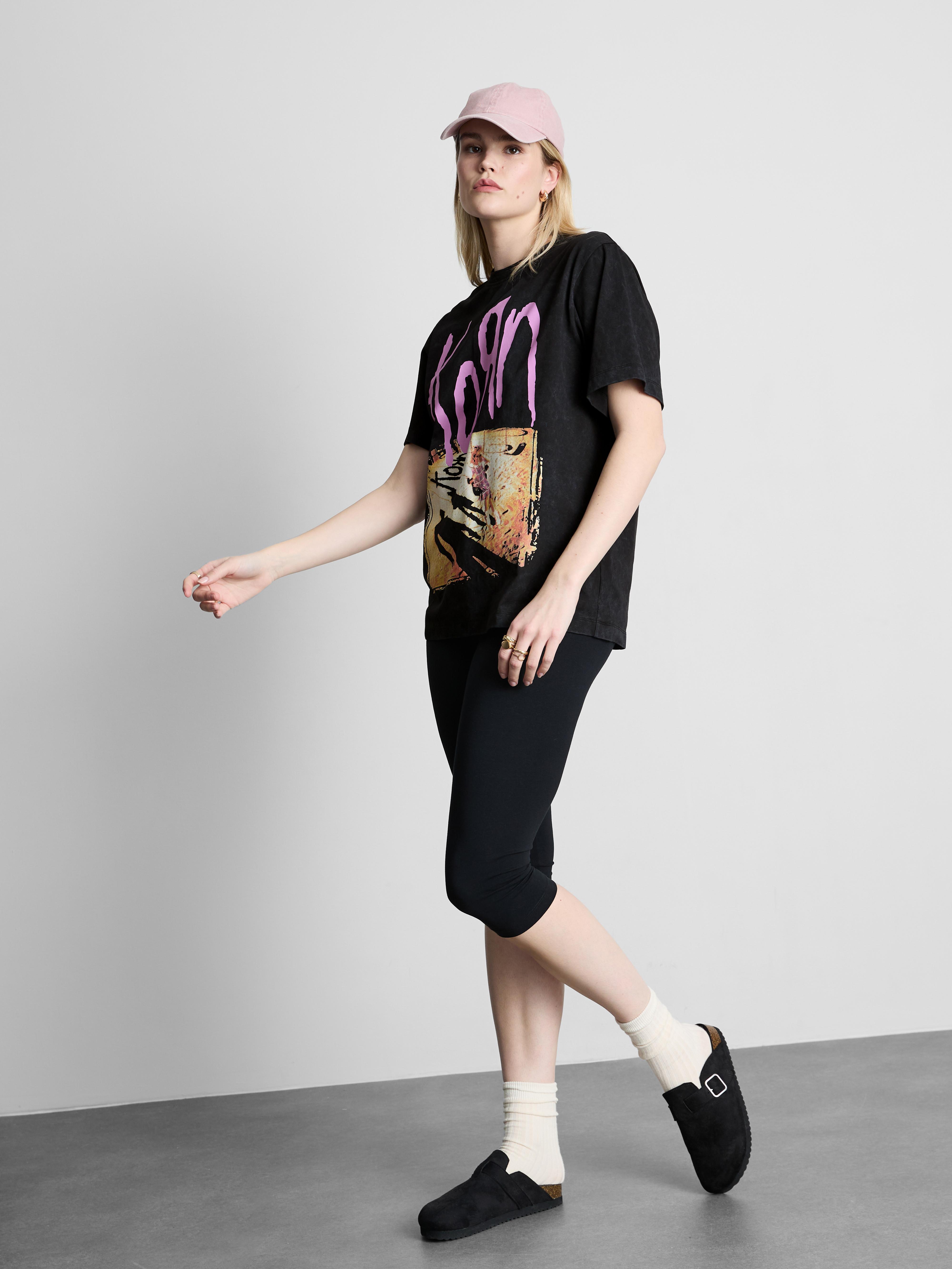 Maglietta in cotone comoda con grafica Korn