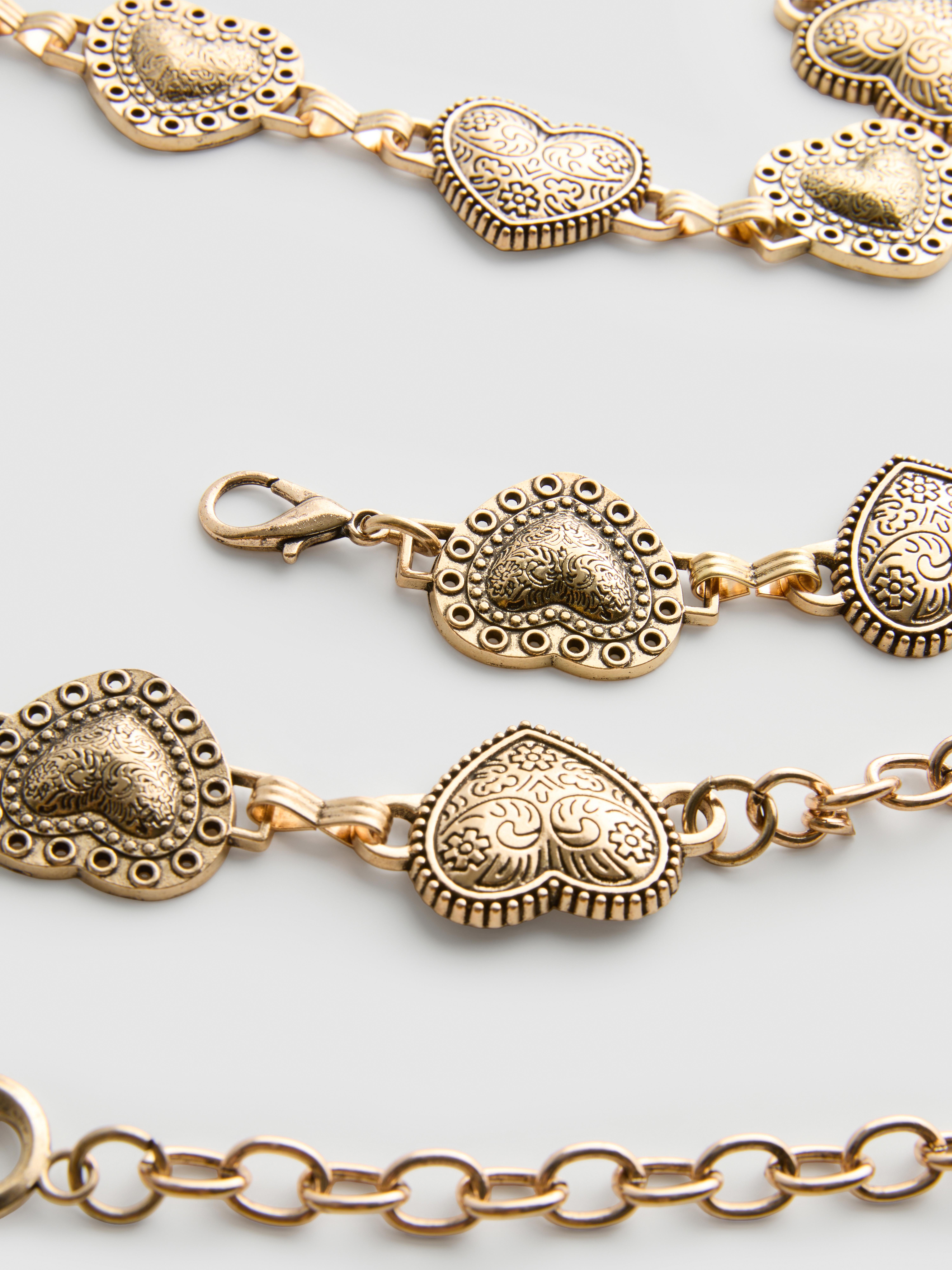 Heart Detail Chain Belt