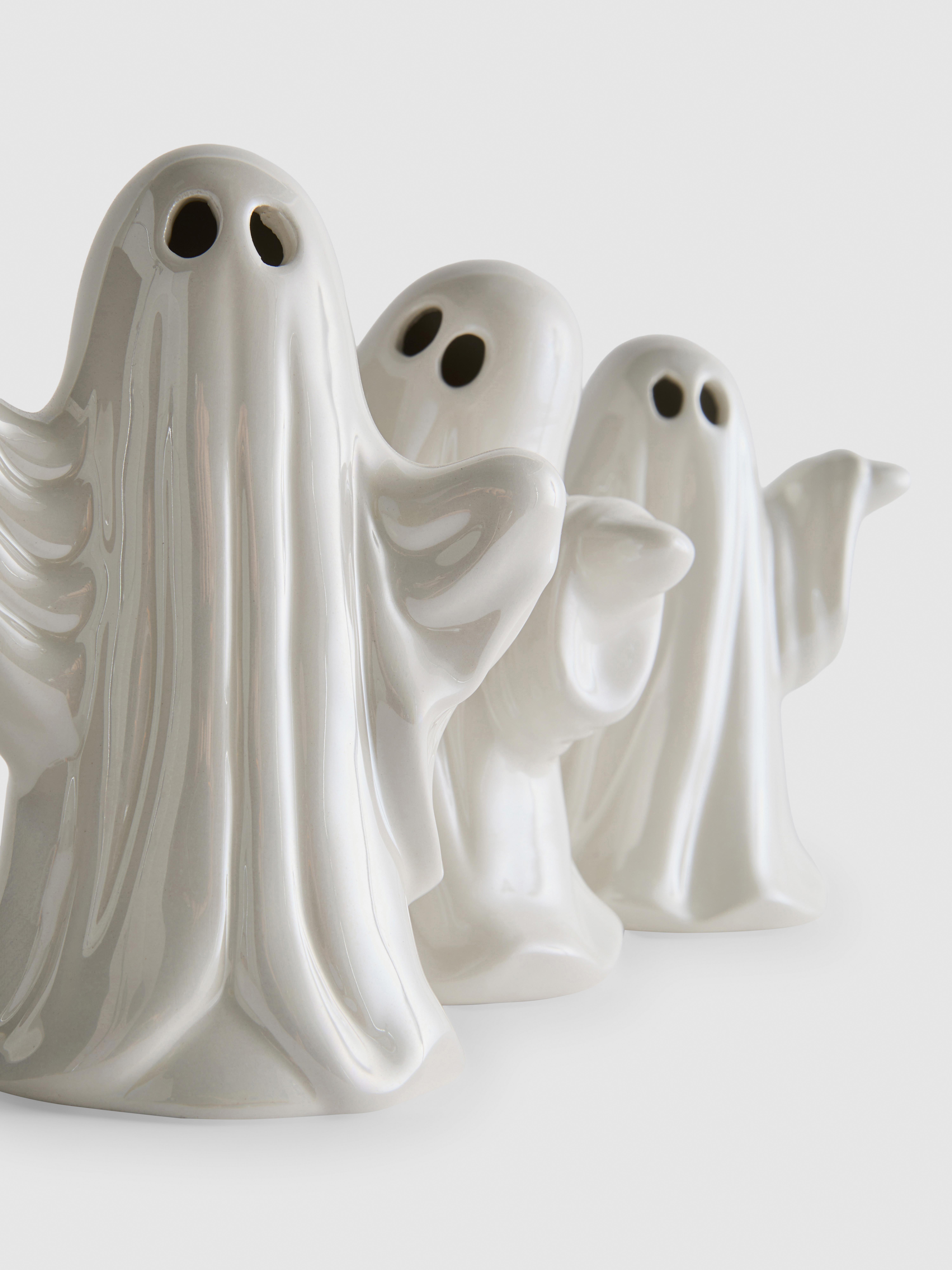 White 3pk Ghost Ornaments | Primark